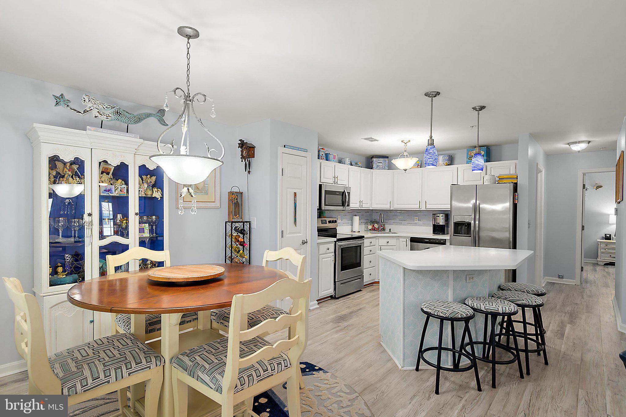 11421 MANKLIN CREEK ROAD 1
