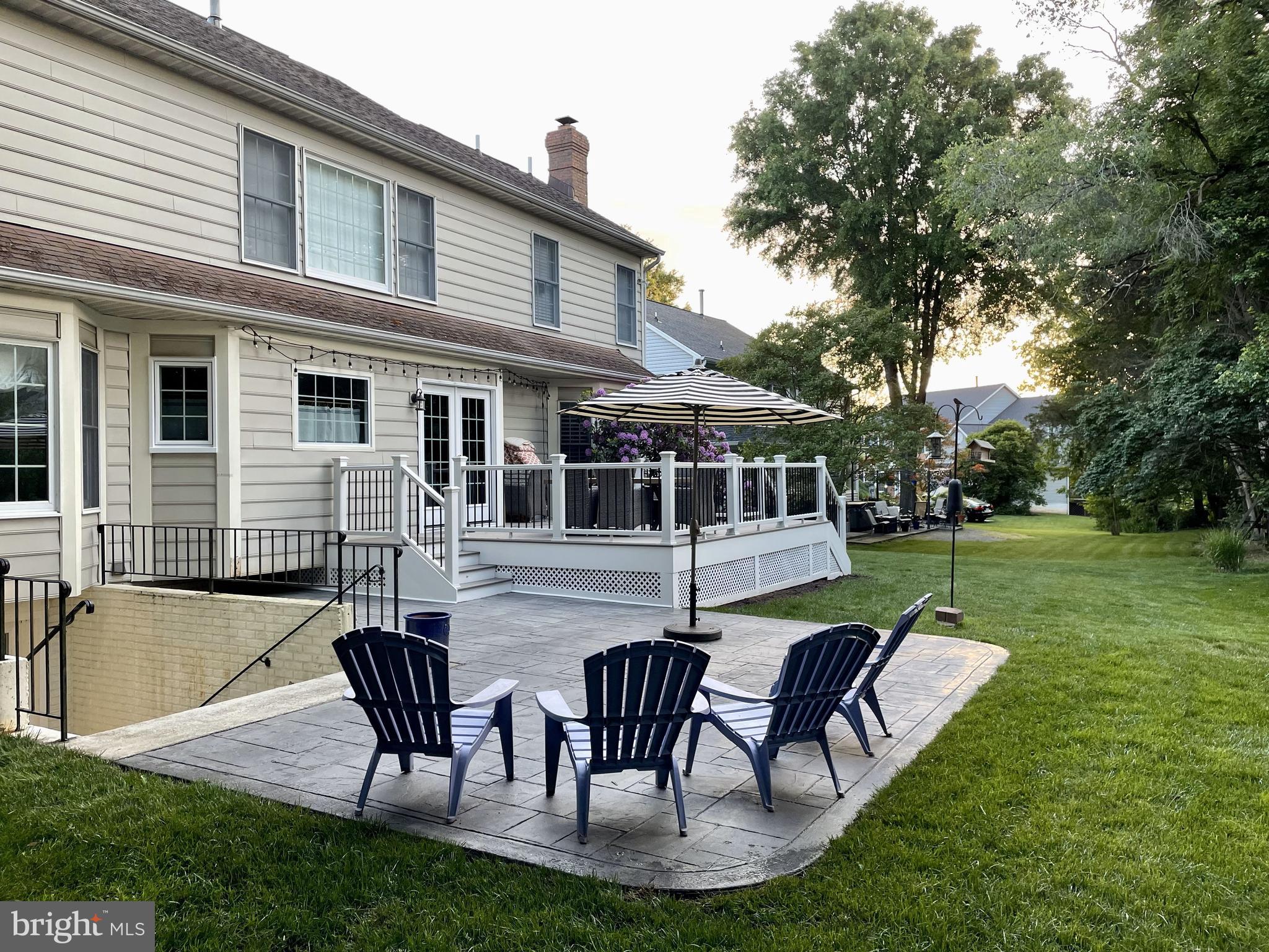 CASCADES - Residential Lease