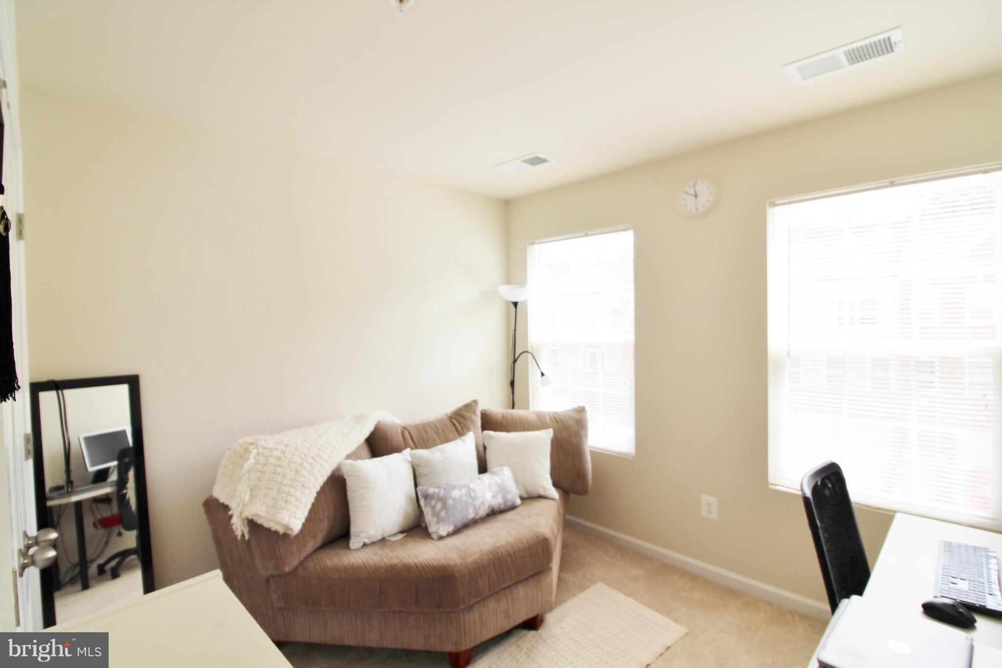 FIELDSTONE FARM - Residential Lease