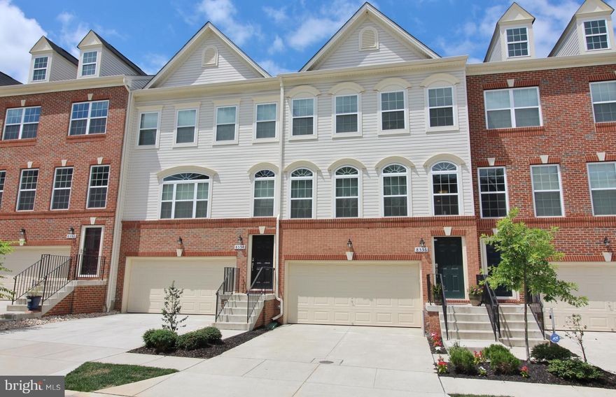 Beautiful  3 level luxury townhouse, with 3 bedrooms, 2 full & 2 half baths.  Kitchen features granite counters, designer 42" maple cabinets & stainless steel appliances. Hardwood in the kitchen, breakfast bar, living room, & powder room. Finished rec room for entertaining. Large deck for outside entertaining. Community amenities include recreation center & pool. Close to Fort Meade, VA & DC