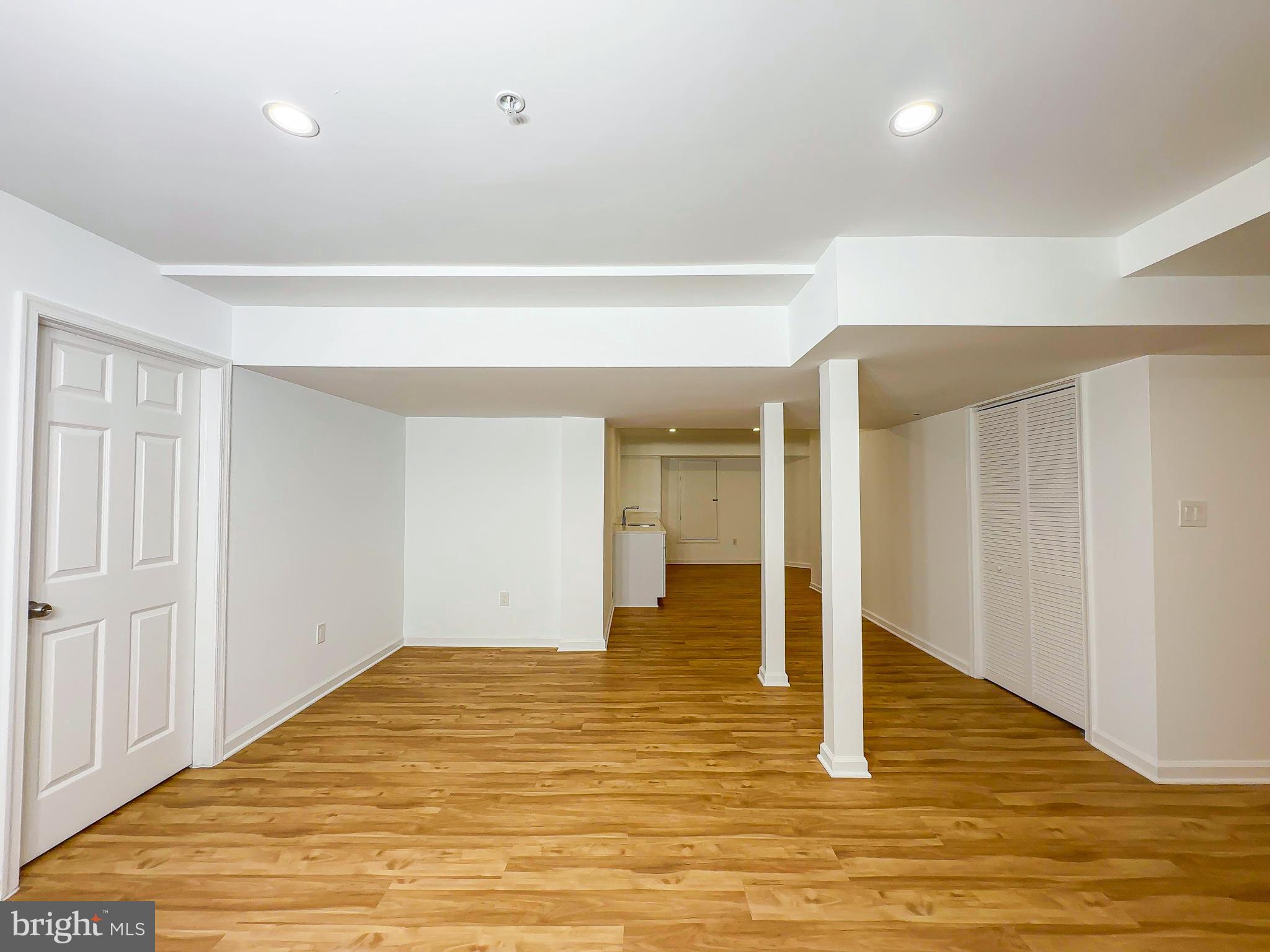 FAIRWOOD - Residential Lease