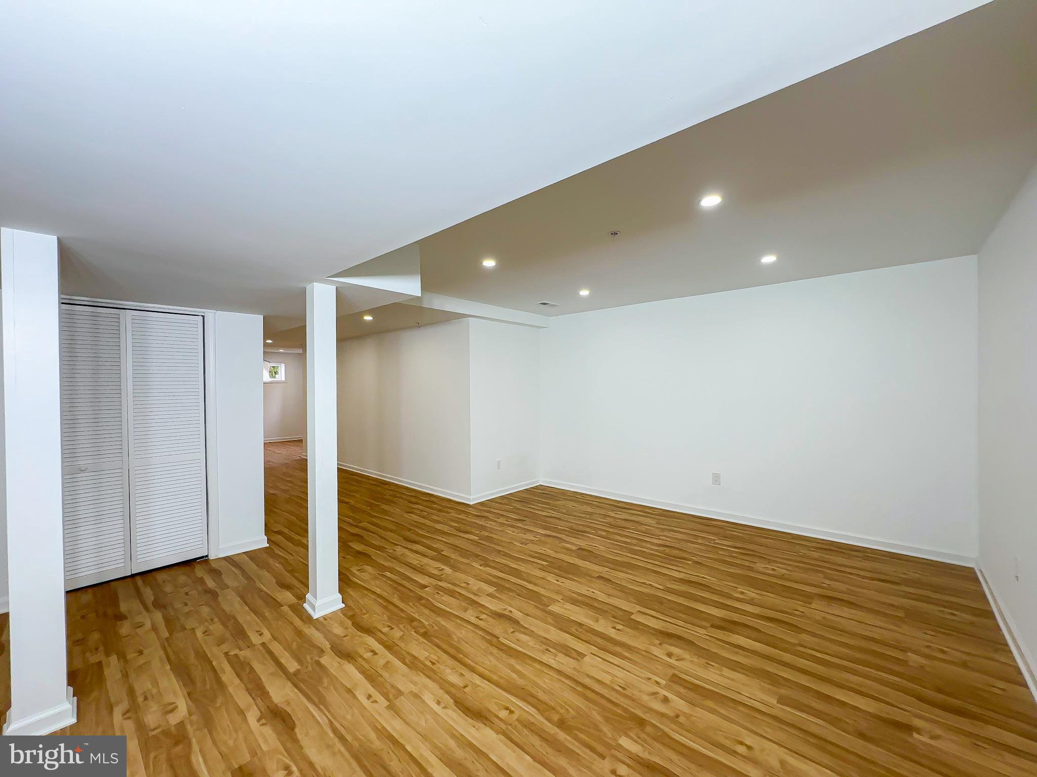 FAIRWOOD - Residential Lease