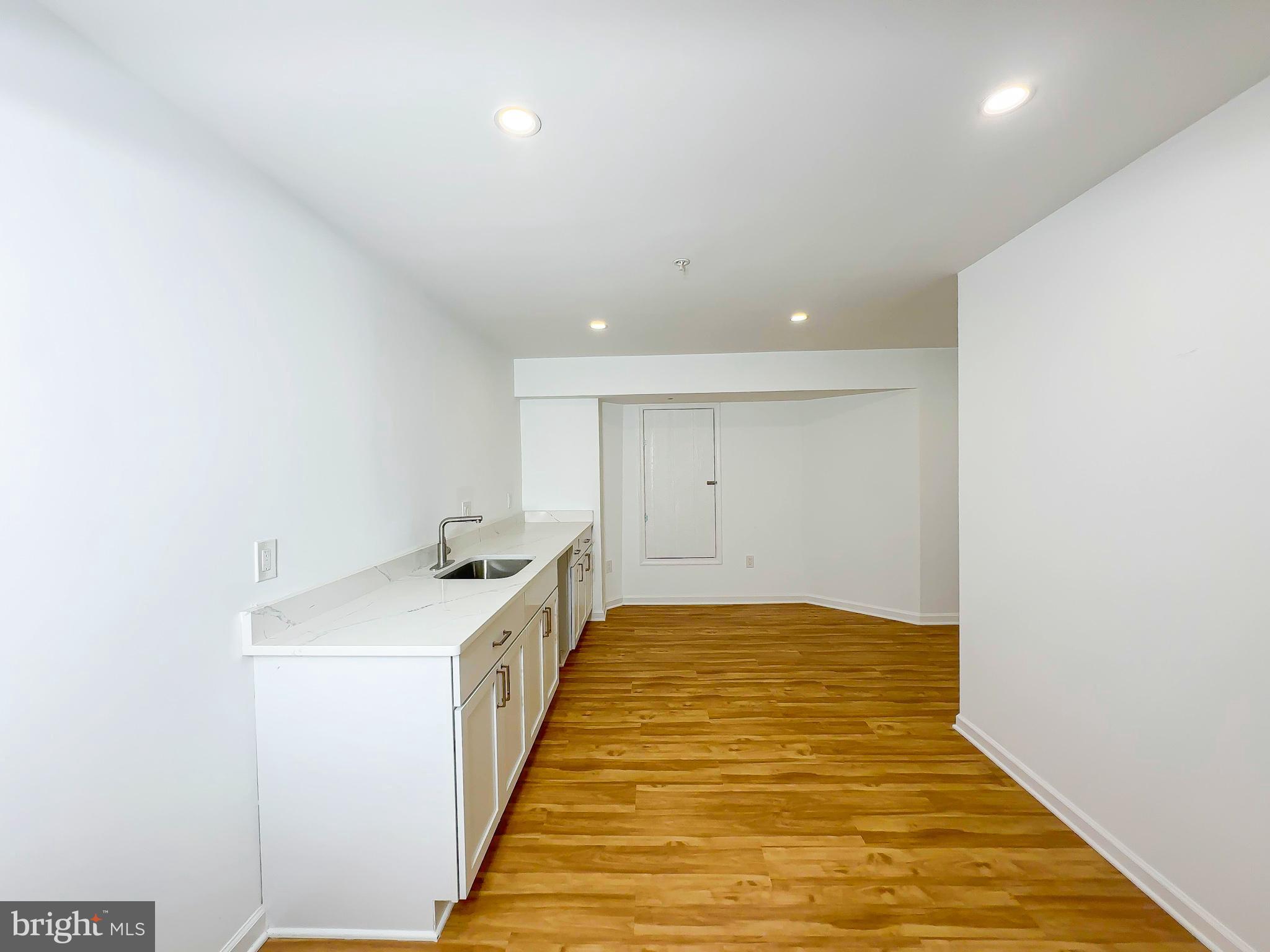 FAIRWOOD - Residential Lease