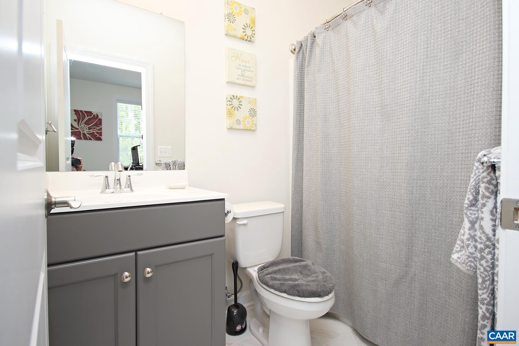 OLD TRAIL - Residential Lease