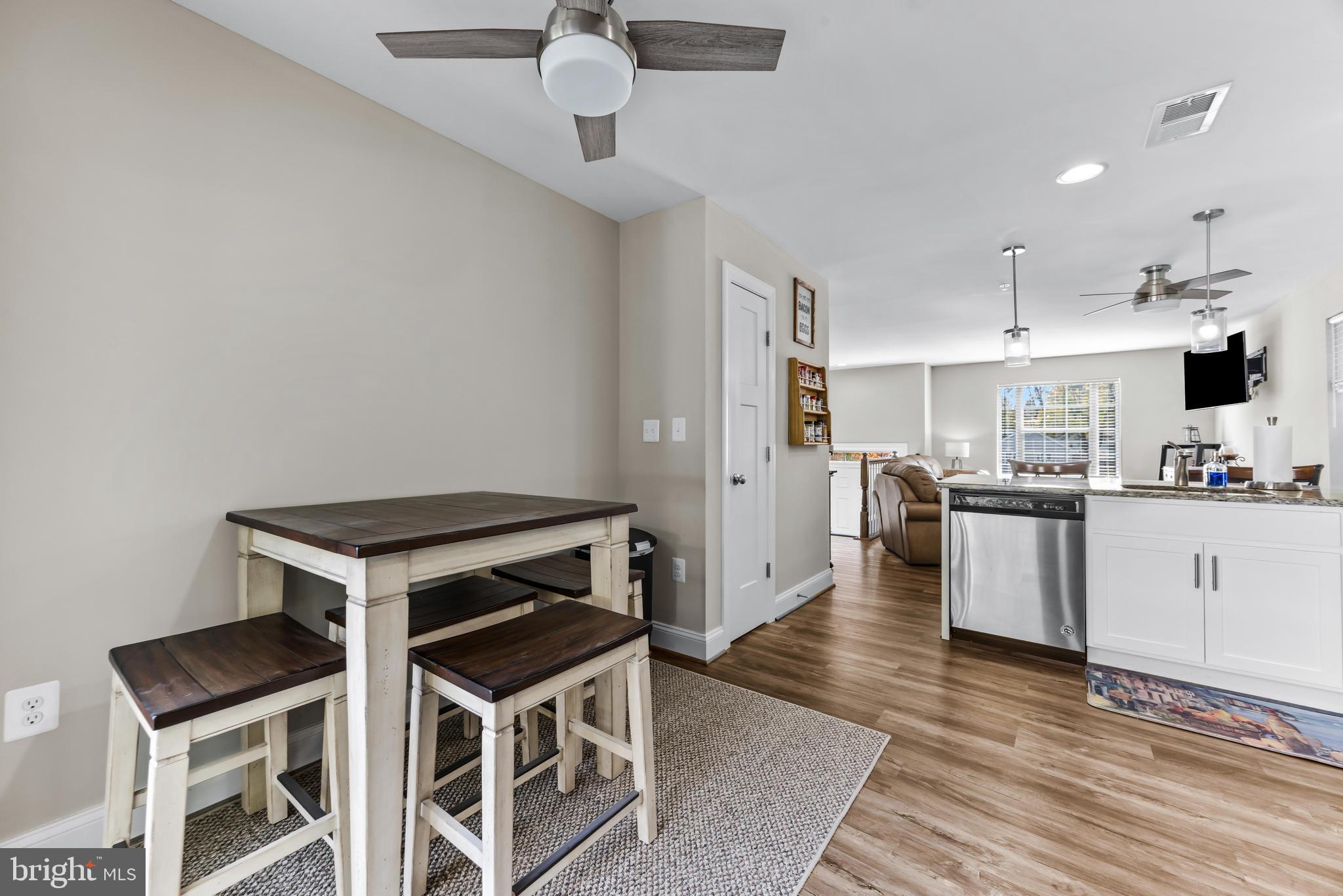 KENT ISLAND ESTATES - Residential