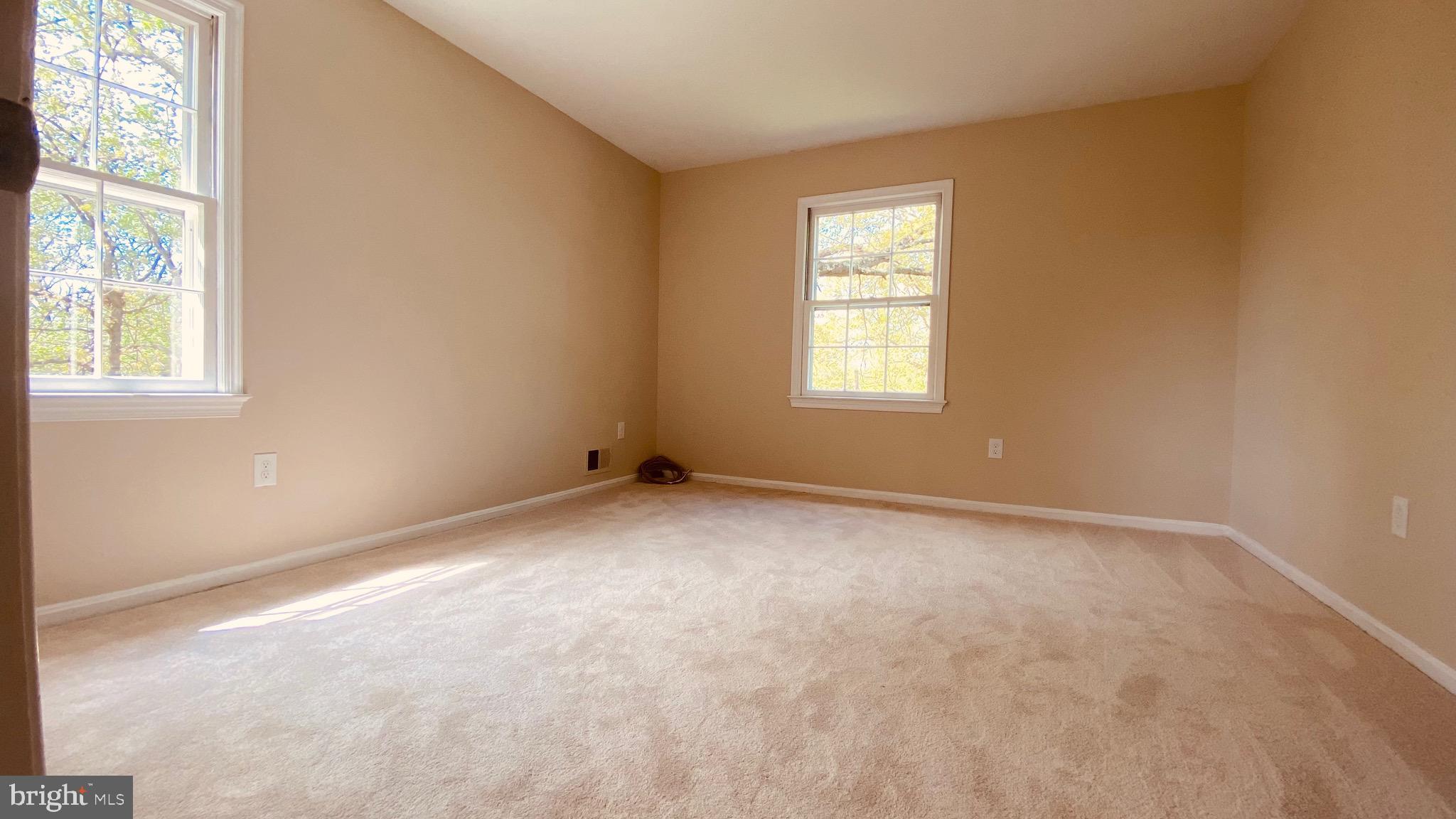 RUTHERFORD - Residential Lease