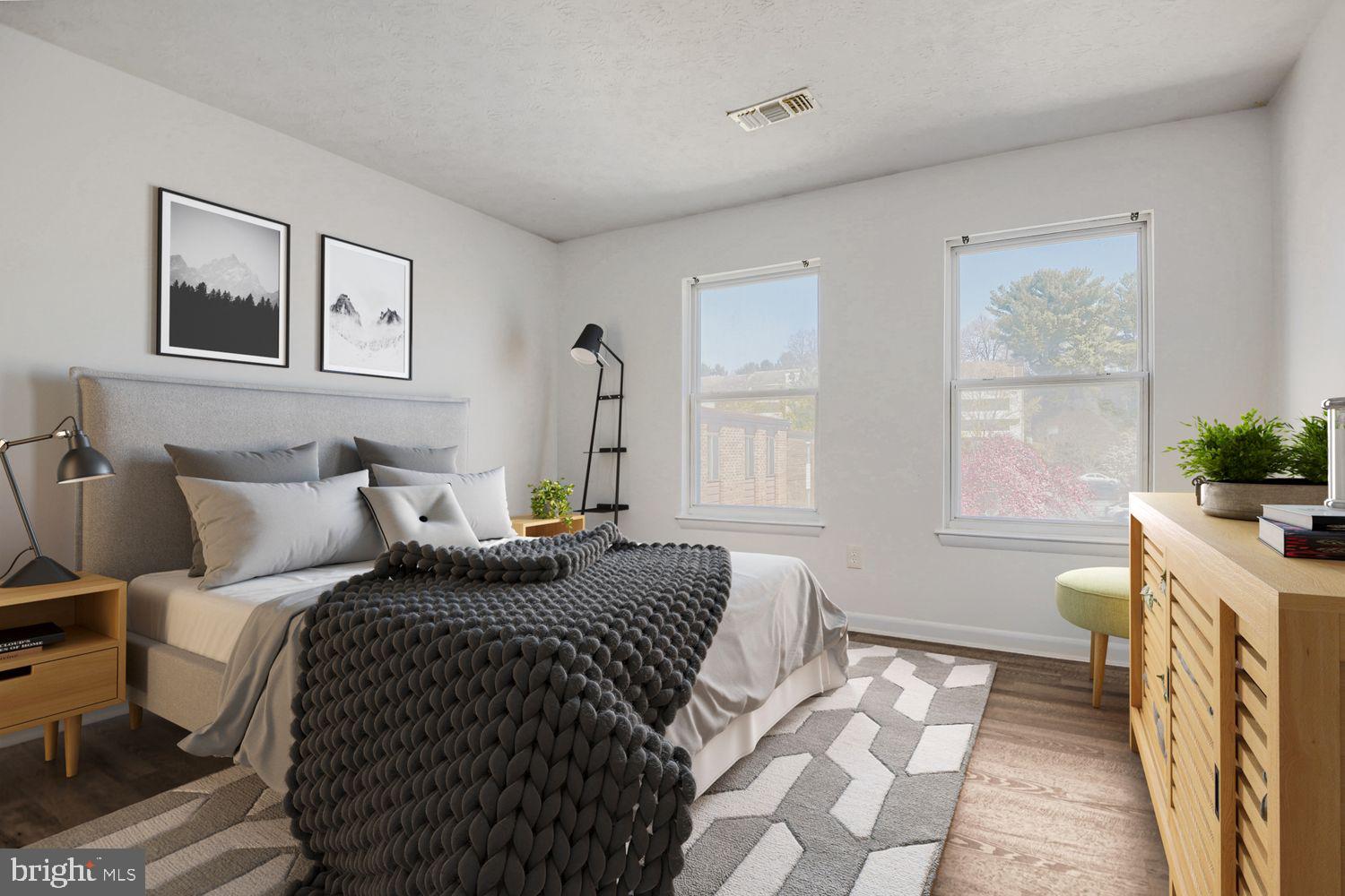 ROCKLAND RUN - Residential