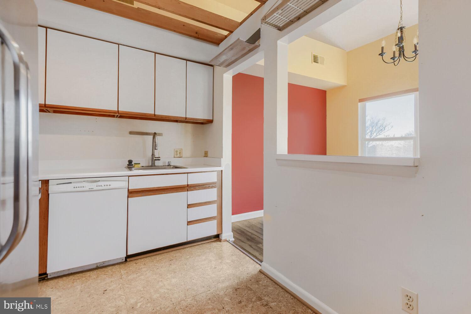 ROCKLAND RUN - Residential