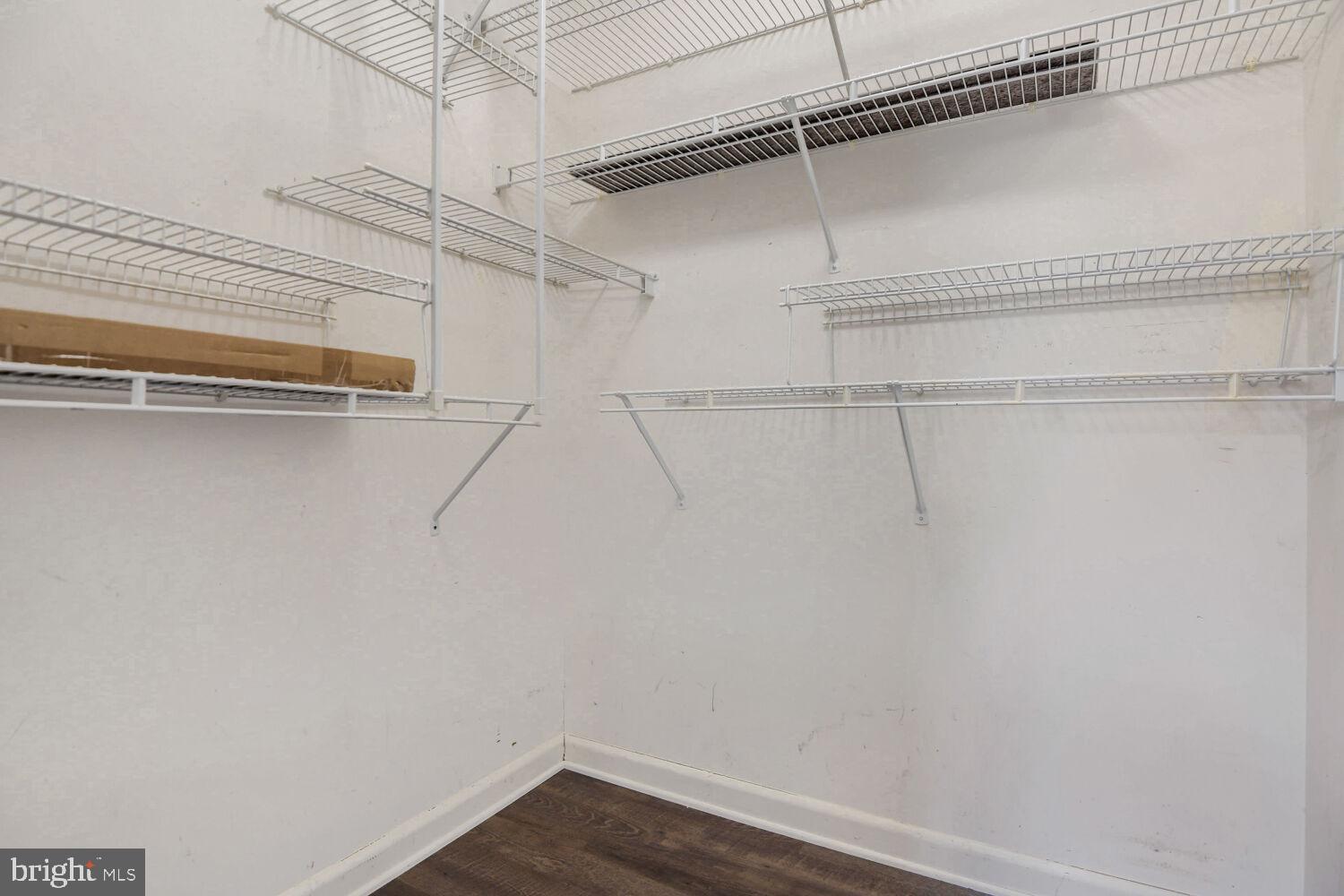 ROCKLAND RUN - Residential