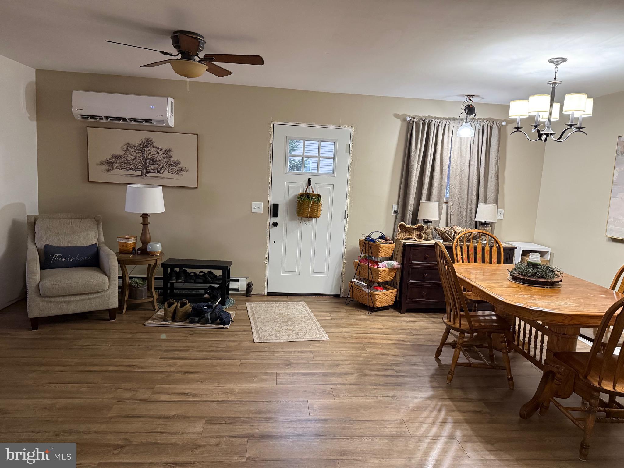 LAKE WYNONAH - Residential