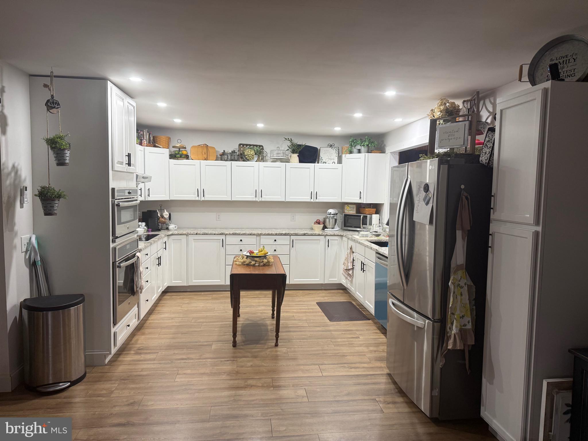 LAKE WYNONAH - Residential