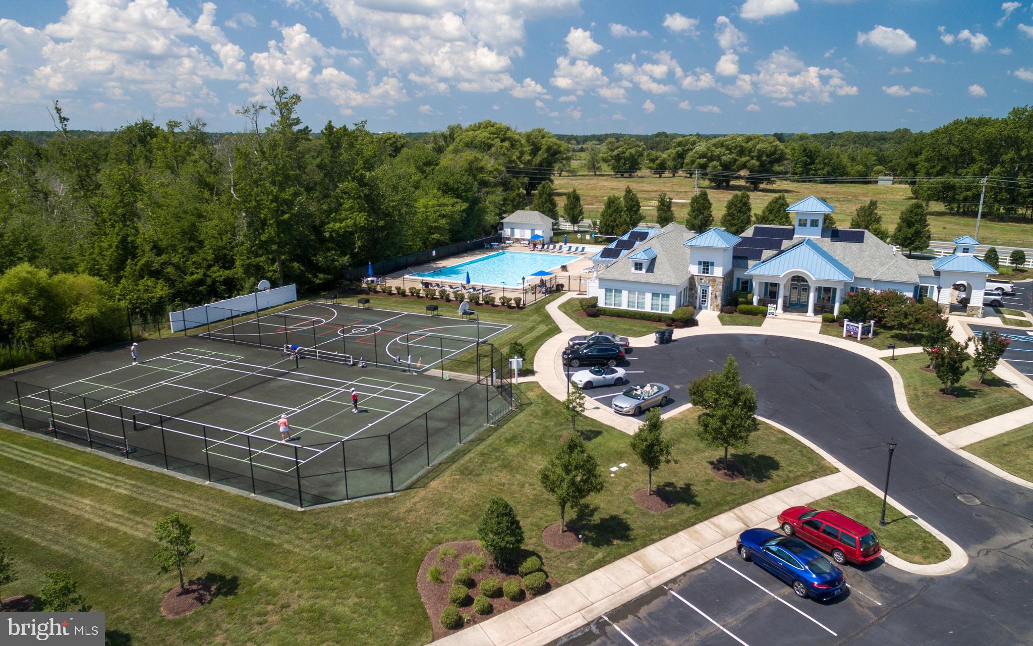 SAWGRASS AT WHITE OAK CREEK - Residential