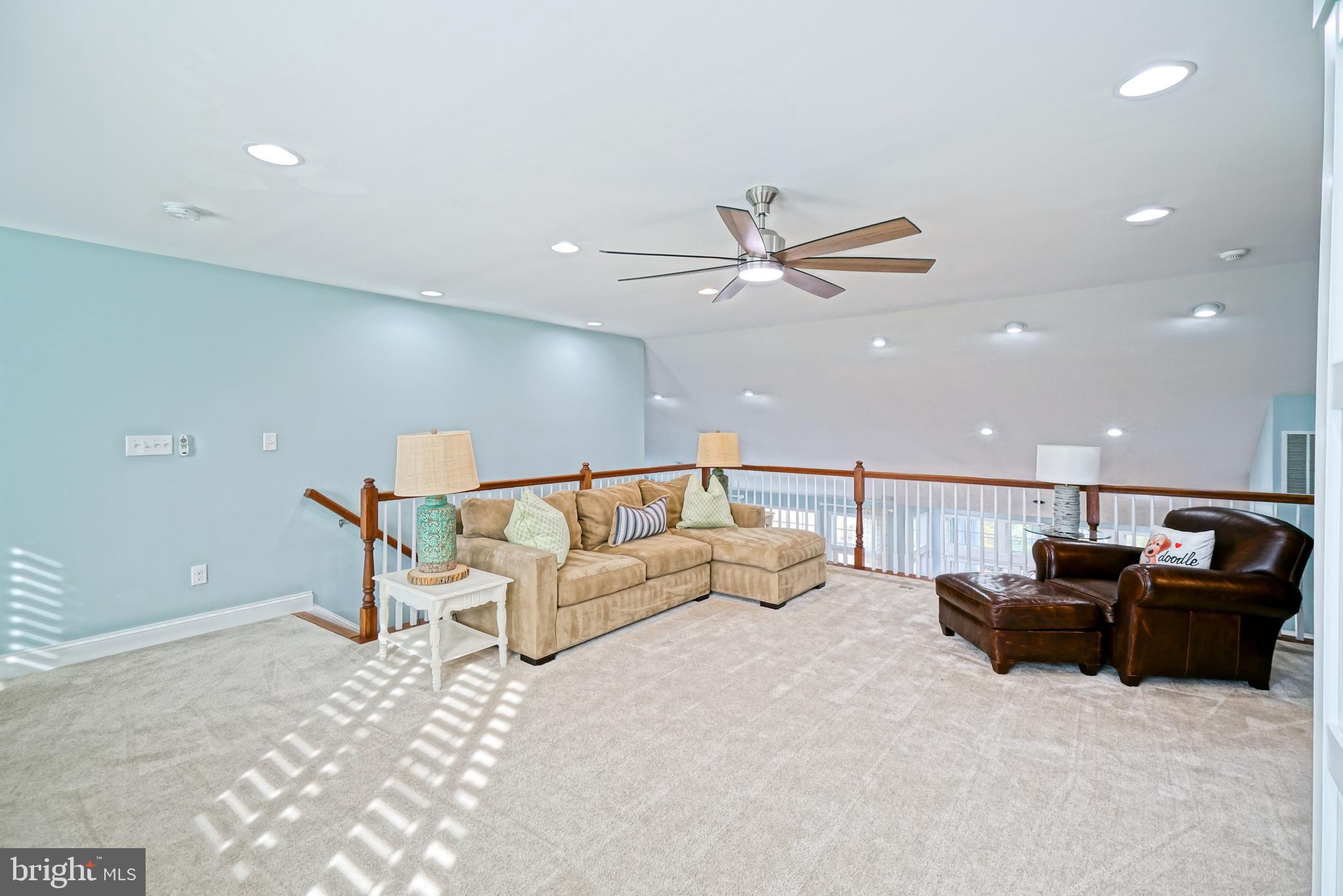 SAWGRASS AT WHITE OAK CREEK - Residential