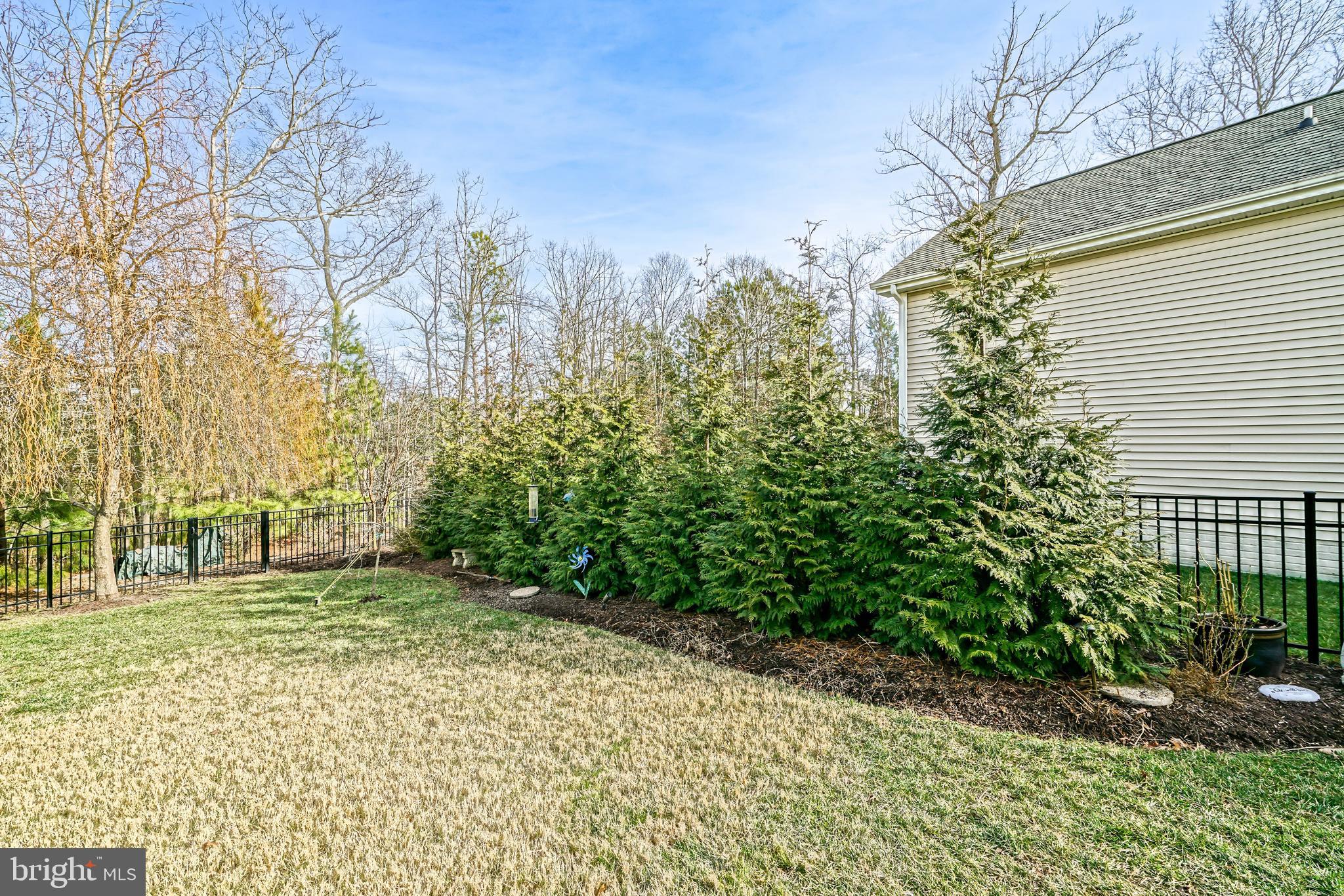 SAWGRASS AT WHITE OAK CREEK - Residential