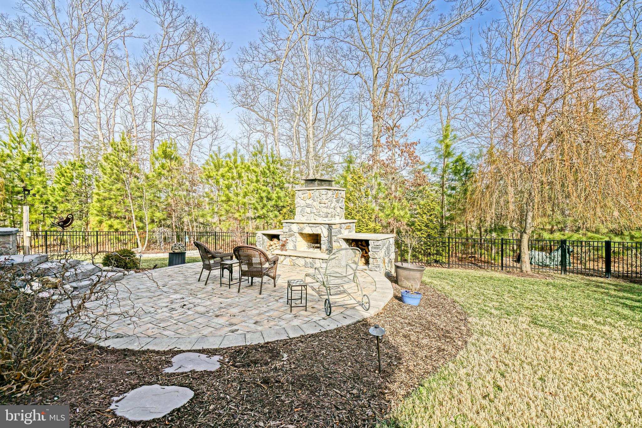 SAWGRASS AT WHITE OAK CREEK - Residential