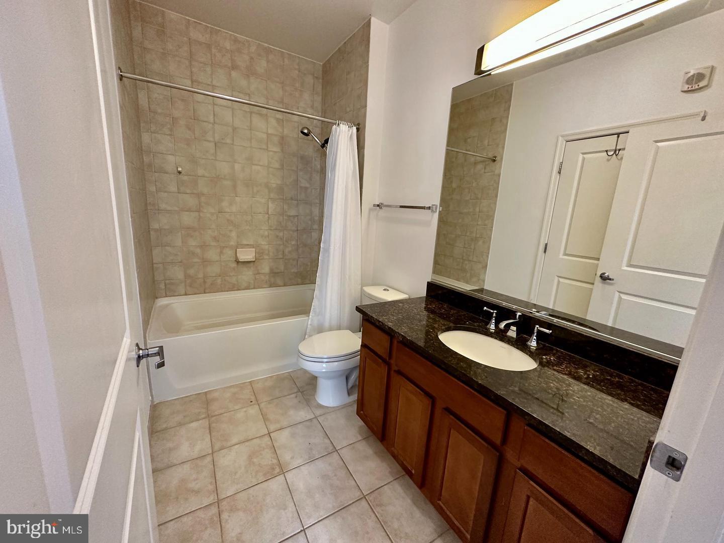 HYATTSVILLE - Residential Lease