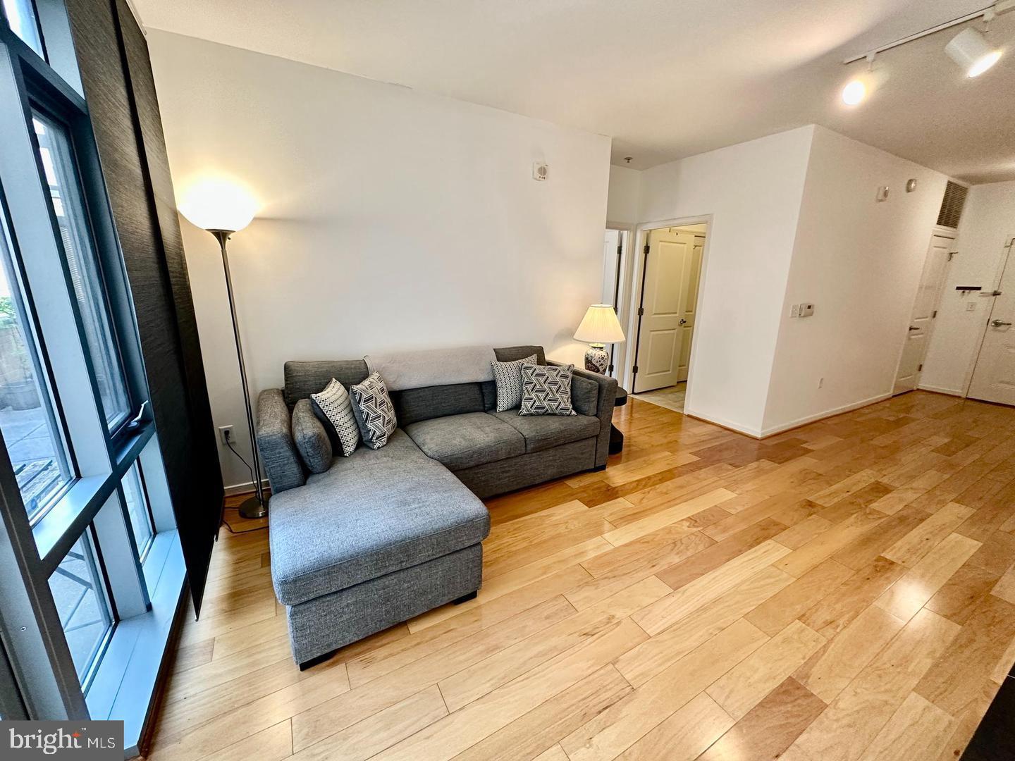 HYATTSVILLE - Residential Lease