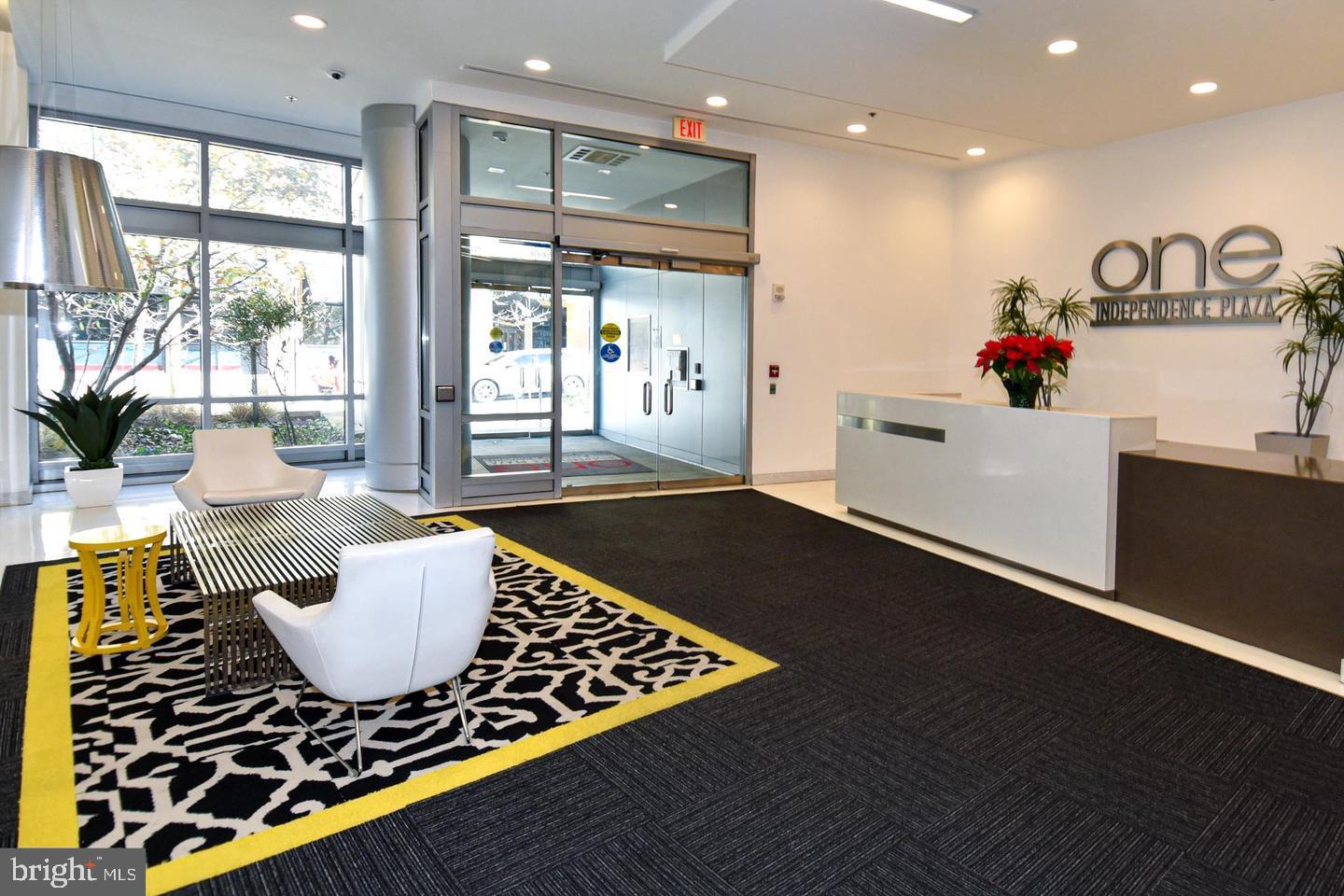 HYATTSVILLE - Residential Lease