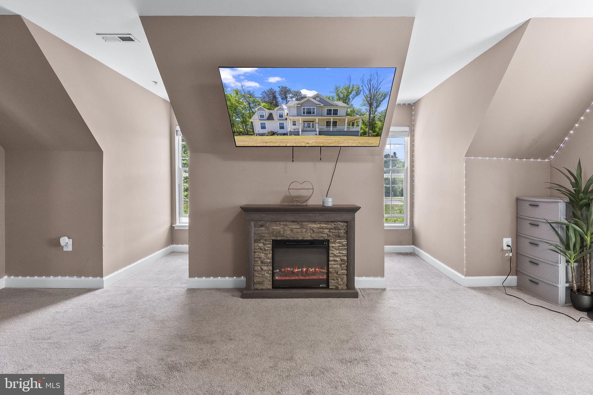 CHARLES COUNTY - Residential