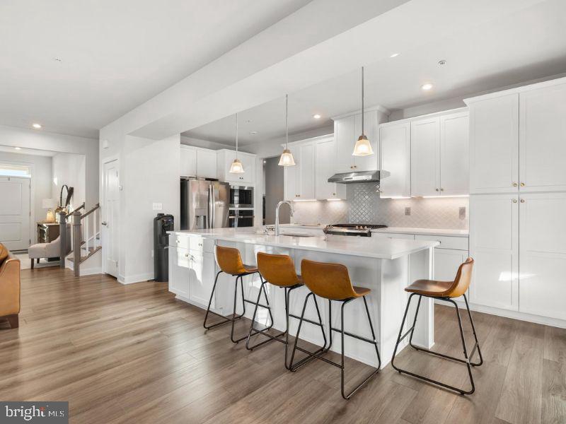 TIMOTHY BRANCH SINGLES - Residential