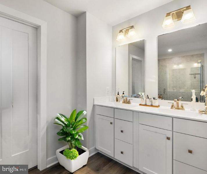 TIMOTHY BRANCH SINGLES - Residential