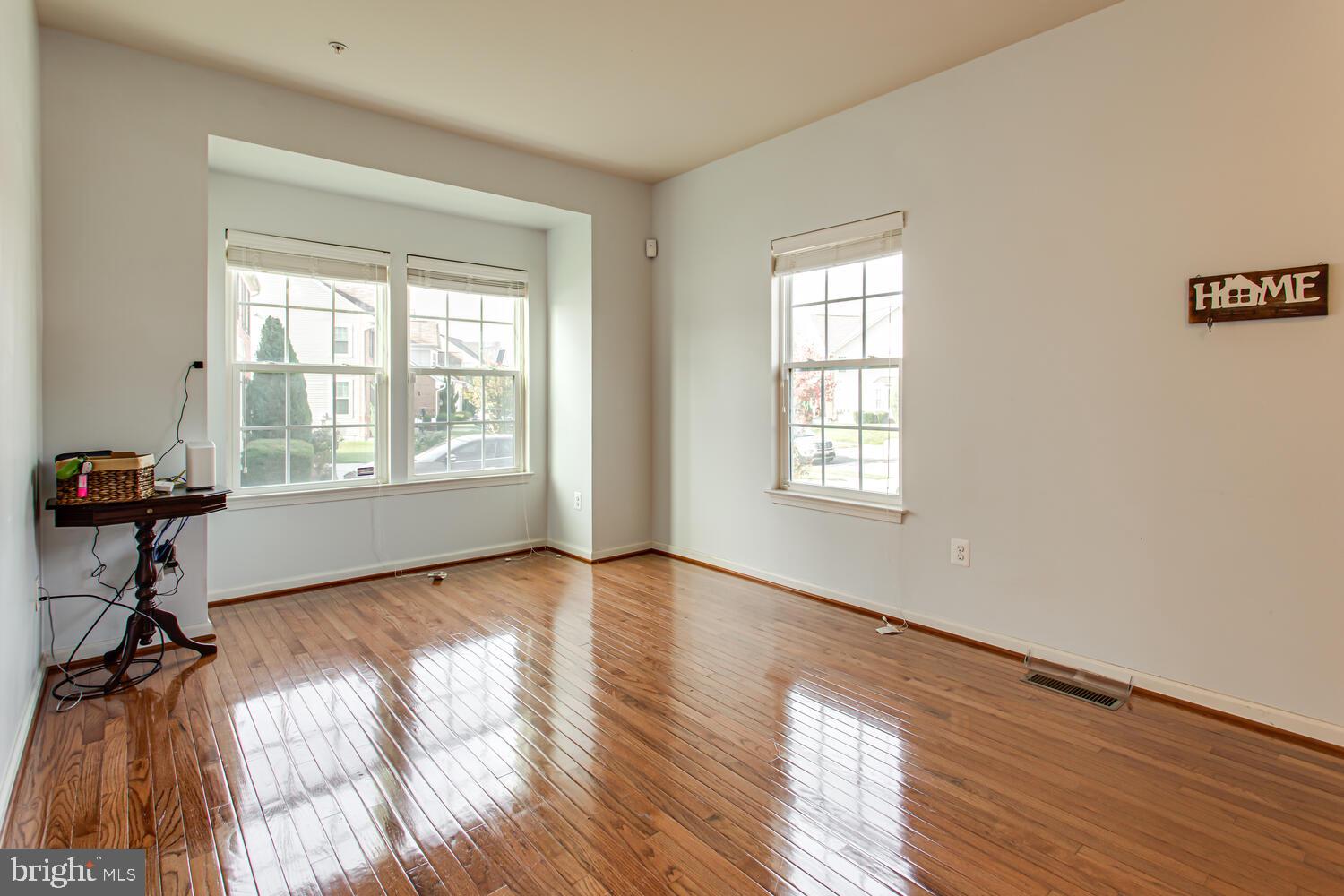 ST CHARLES GLENEAGLES - Residential