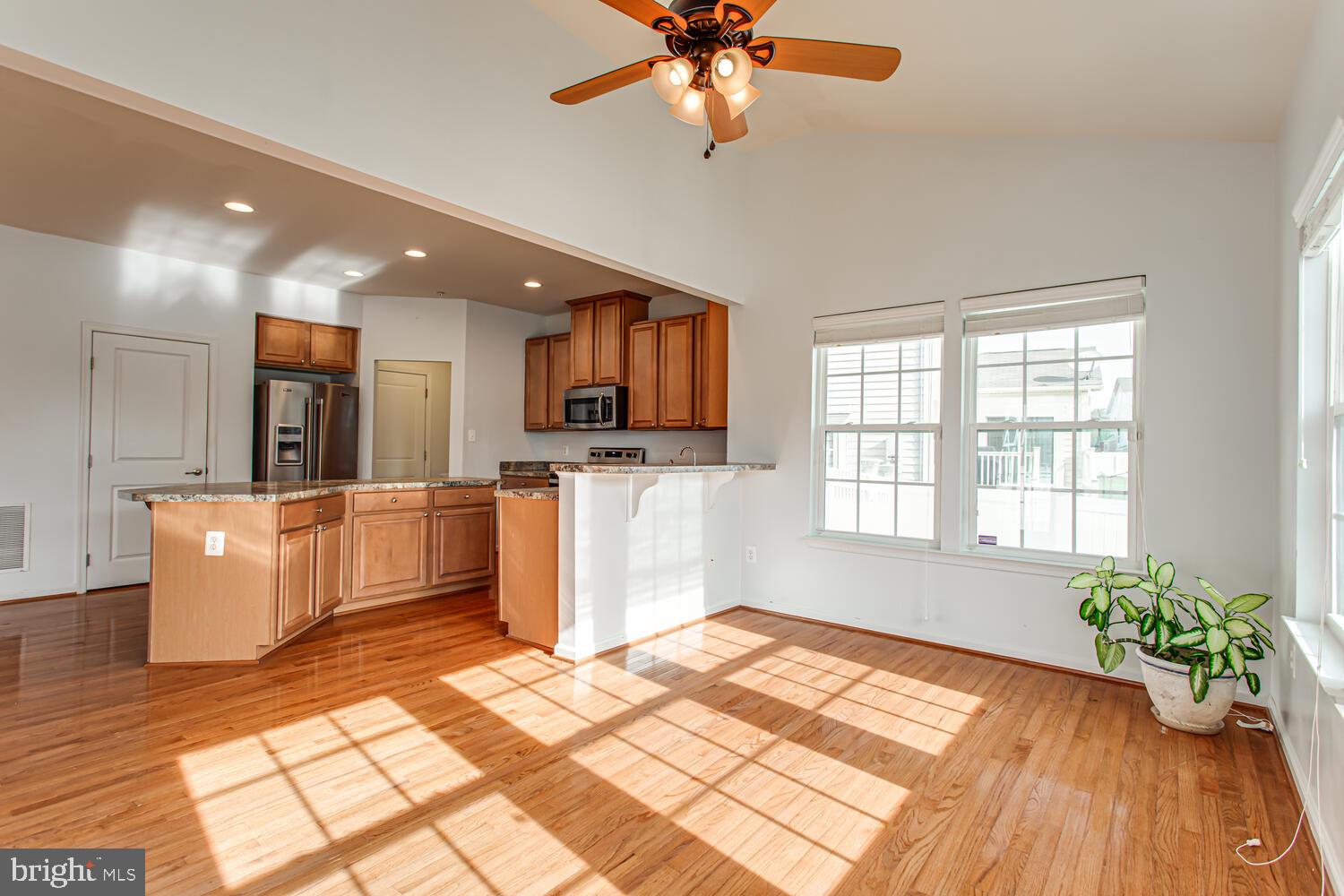 ST CHARLES GLENEAGLES - Residential