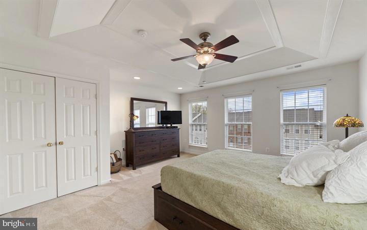 MARKET CENTER CONDOMINIUM - Residential Lease