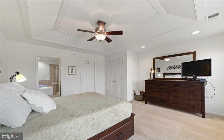 MARKET CENTER CONDOMINIUM - Residential Lease