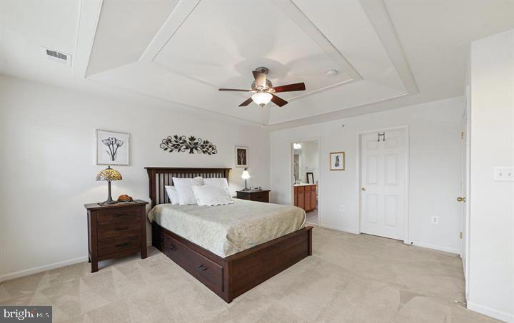 MARKET CENTER CONDOMINIUM - Residential Lease