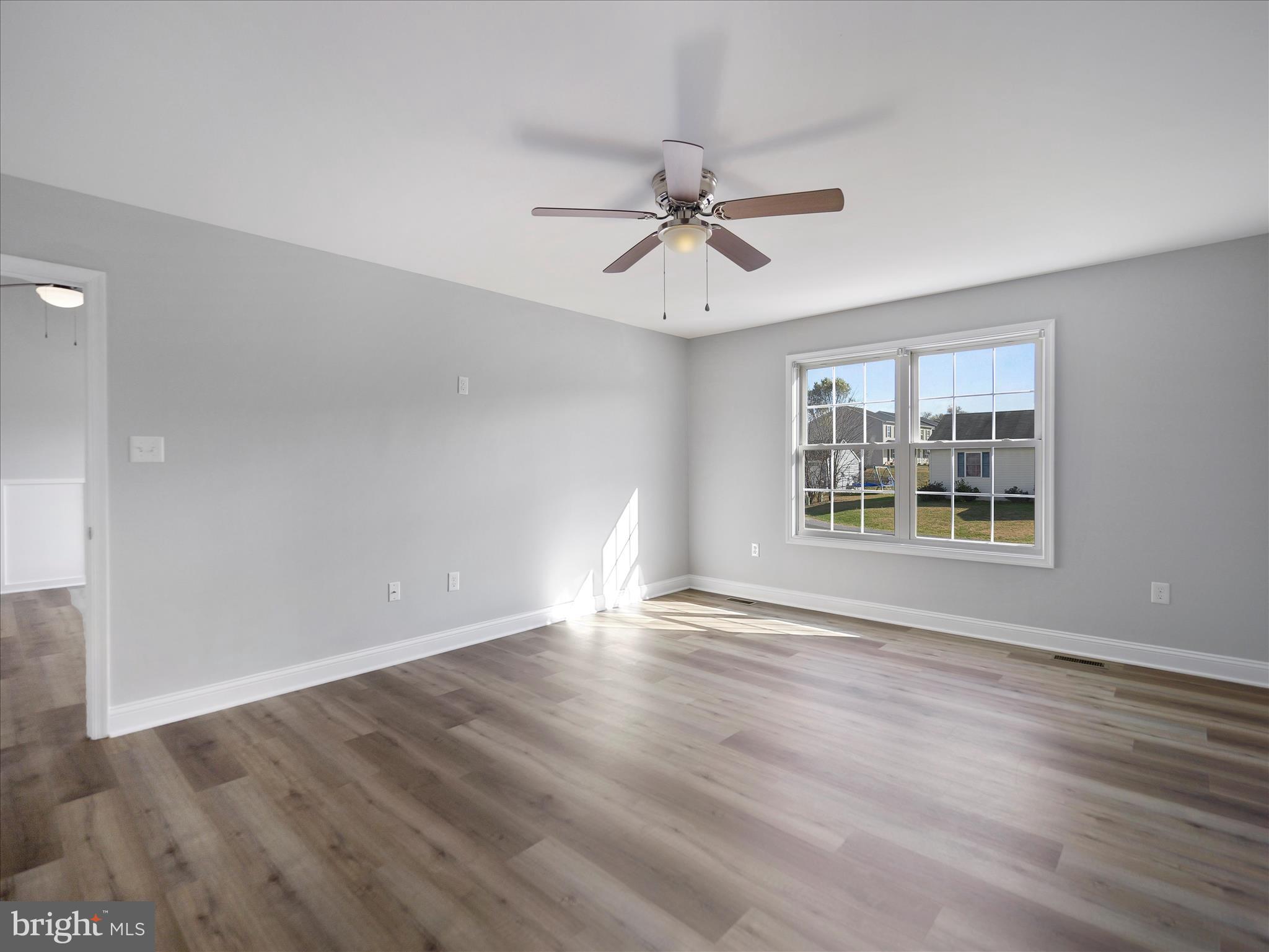 INWOOD VILLAGE - Residential