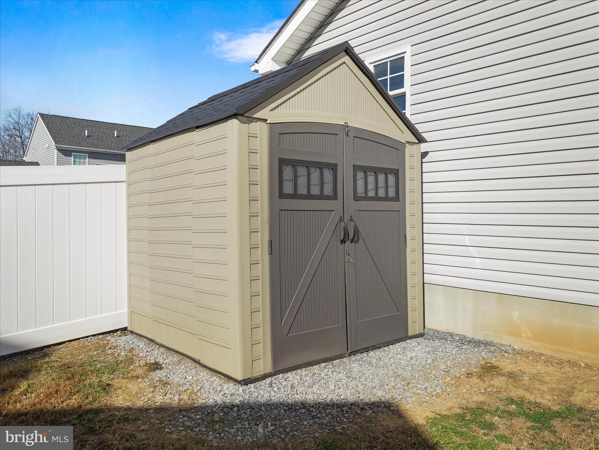 INWOOD VILLAGE - Residential