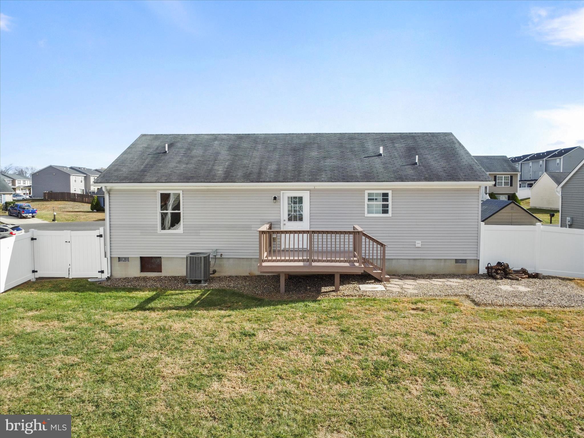 INWOOD VILLAGE - Residential