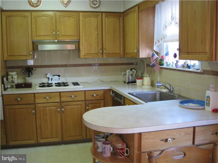 RHAWNHURST - Residential
