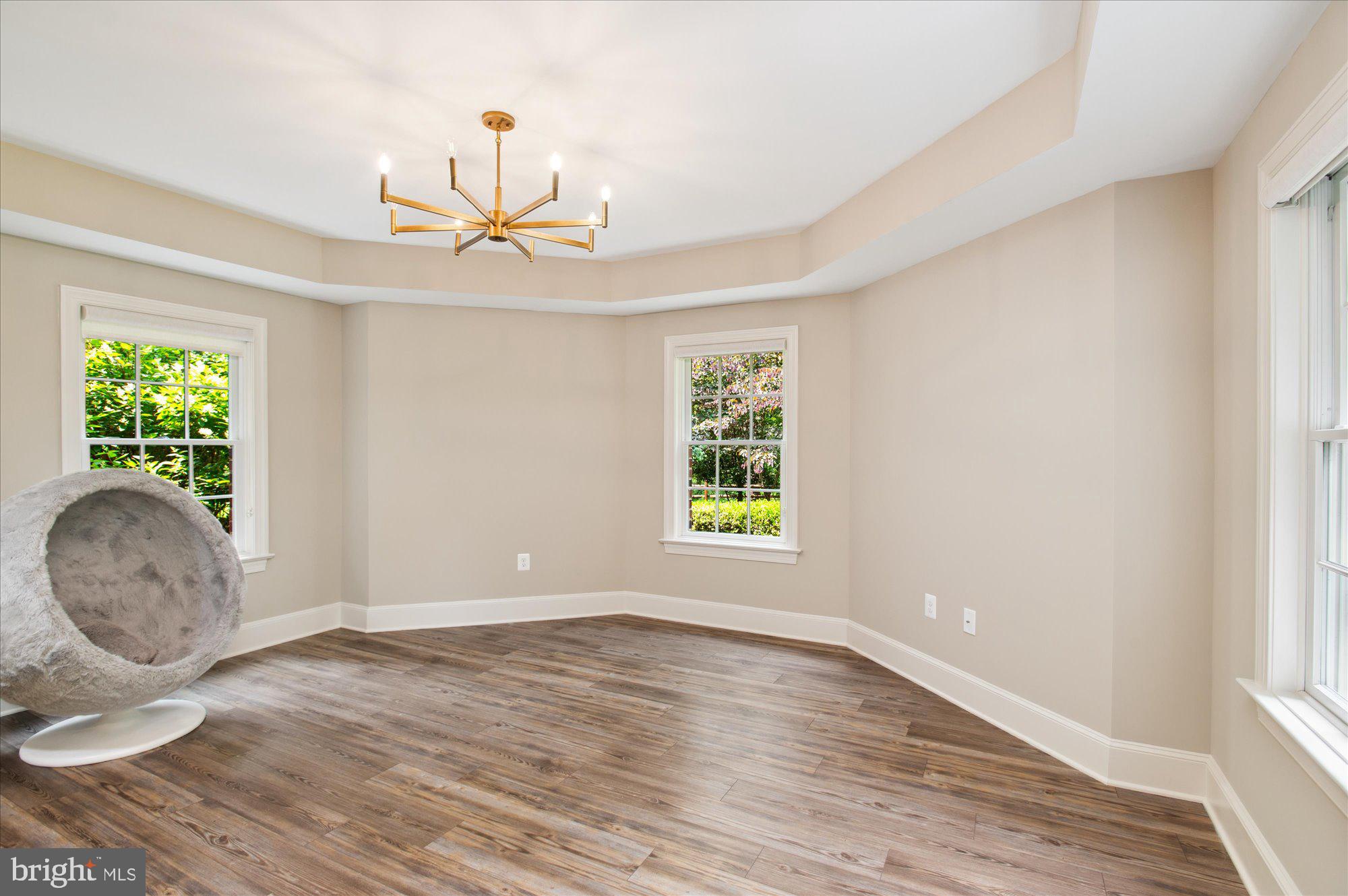 LANGLEY FOREST - Residential