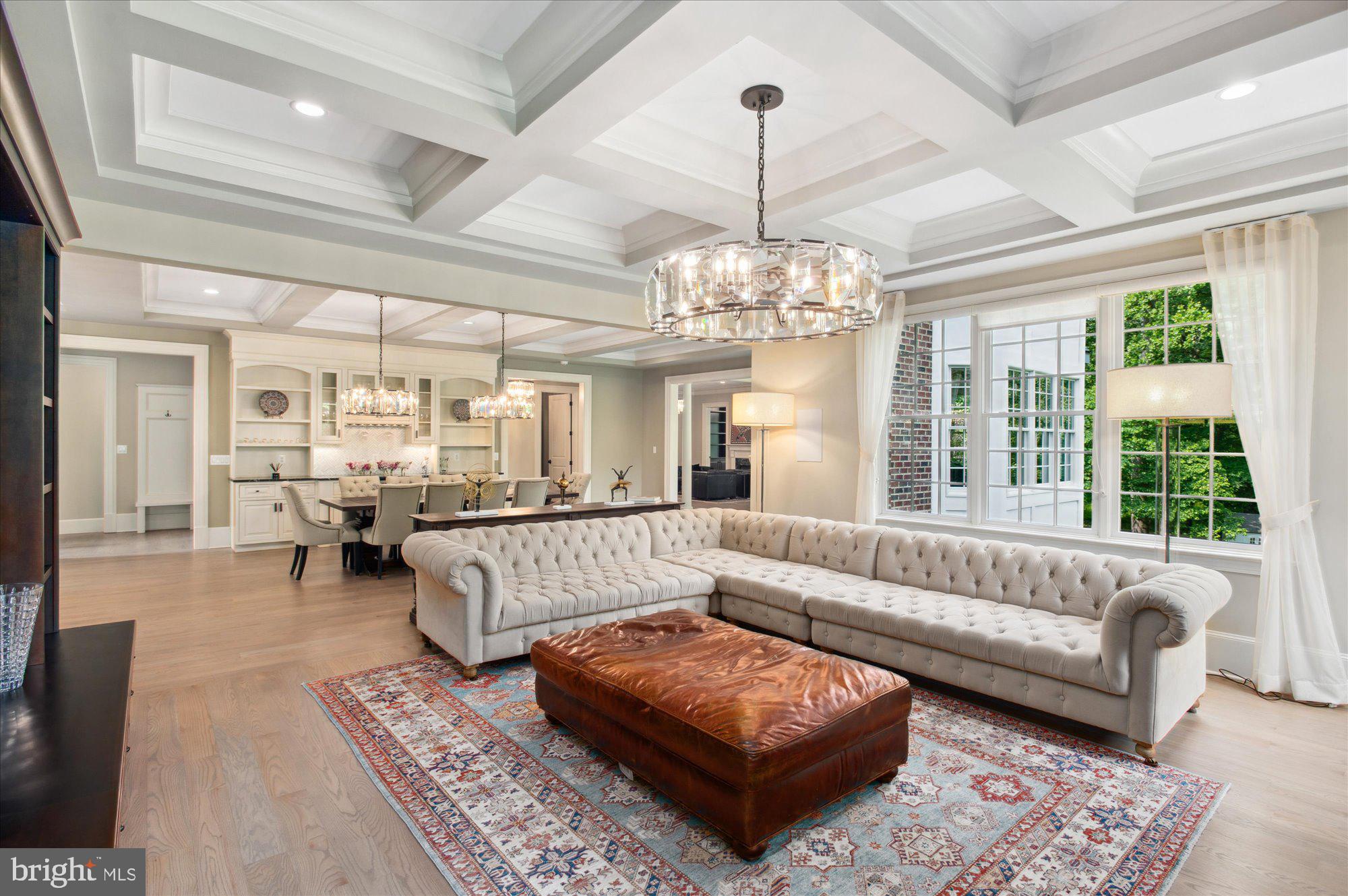 LANGLEY FOREST - Residential