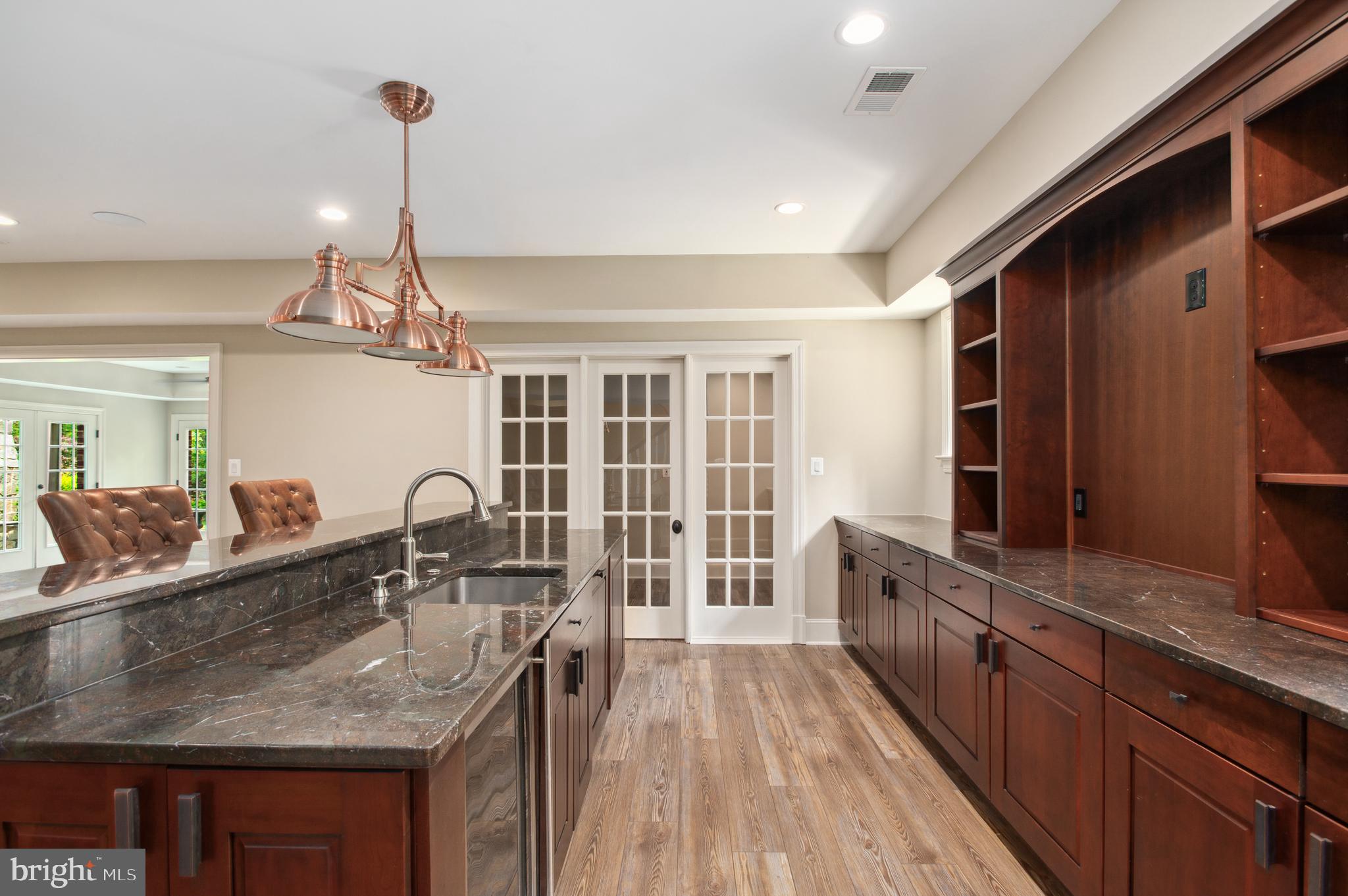 LANGLEY FOREST - Residential