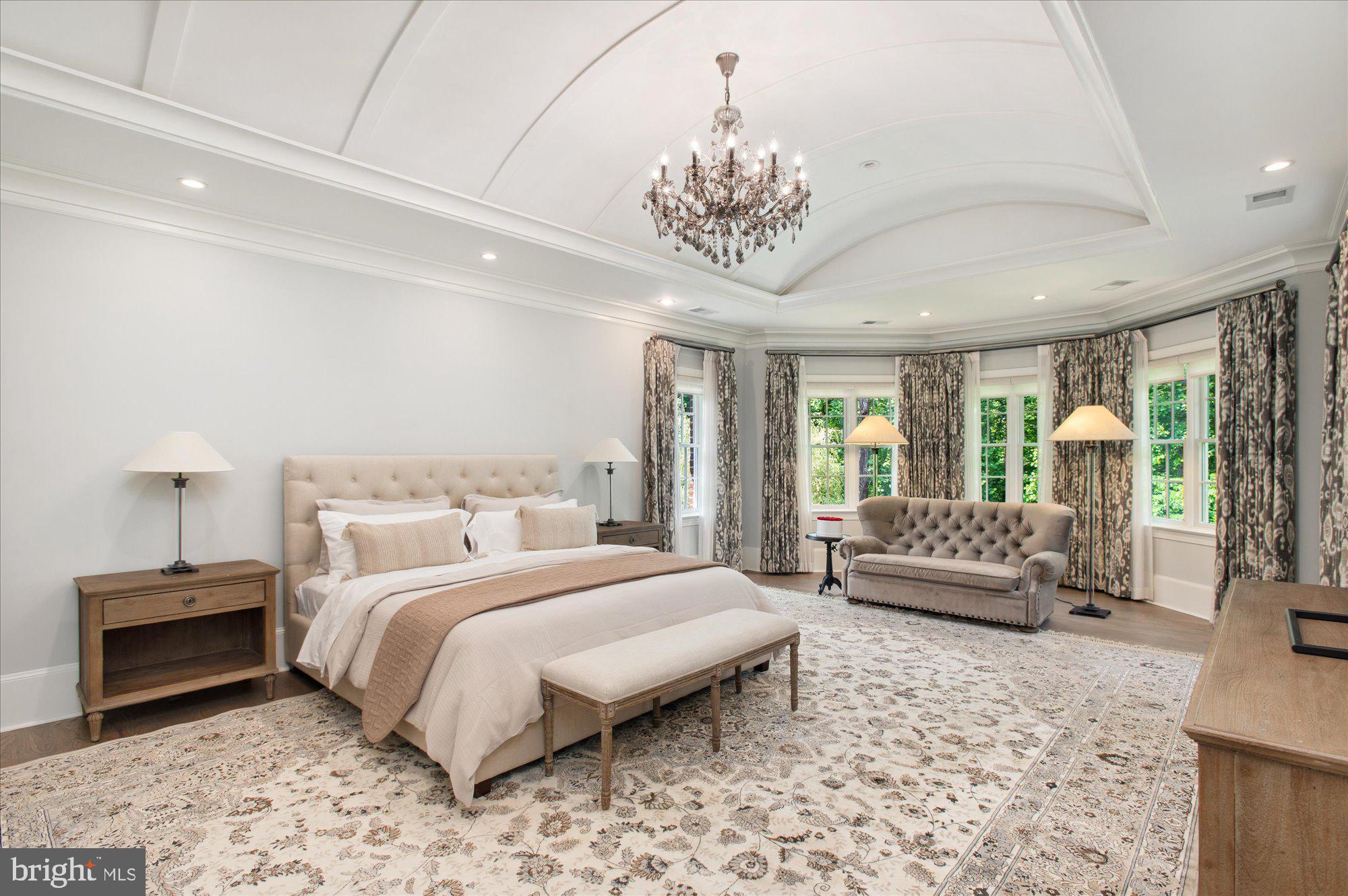 LANGLEY FOREST - Residential