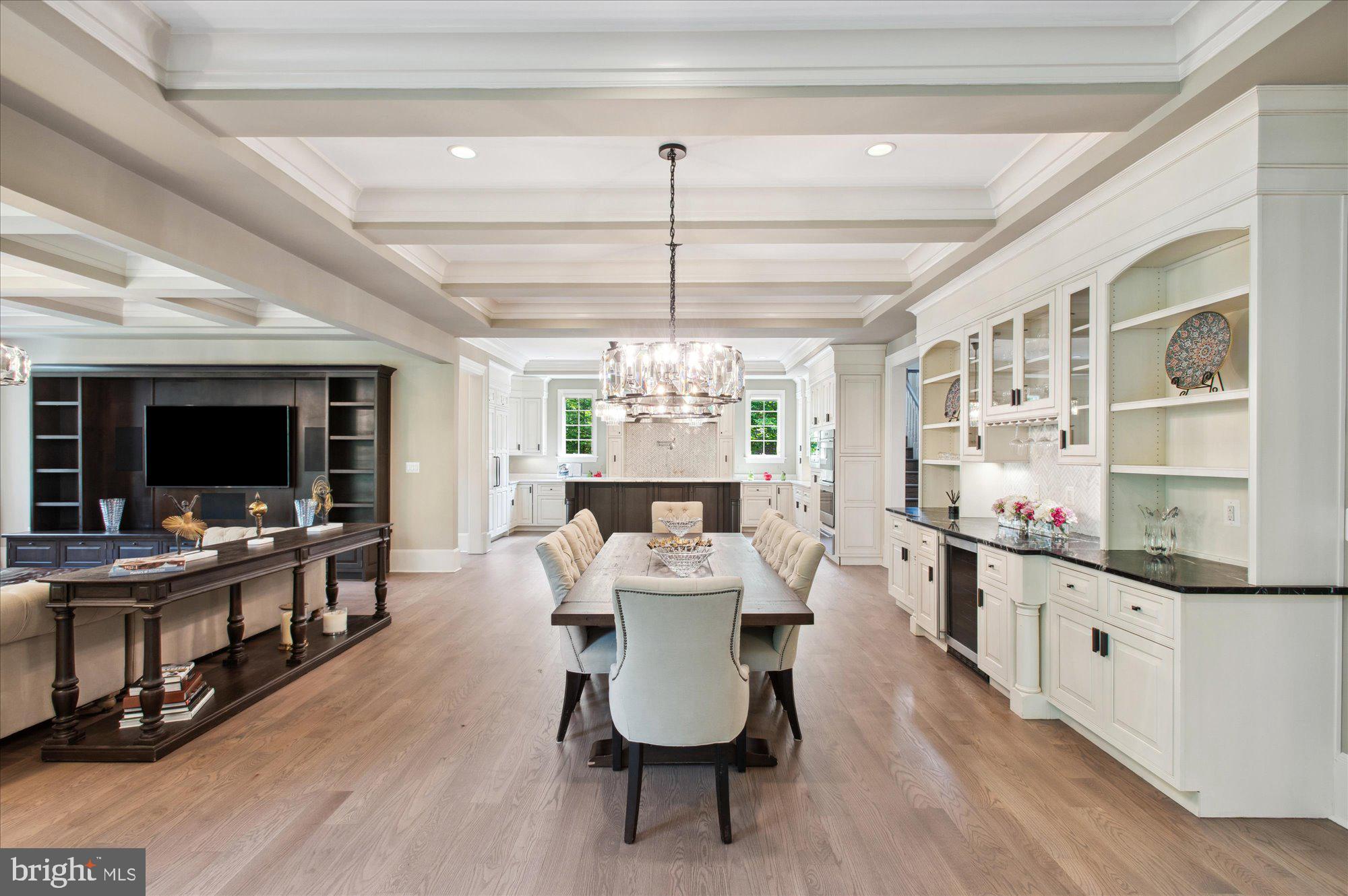 LANGLEY FOREST - Residential