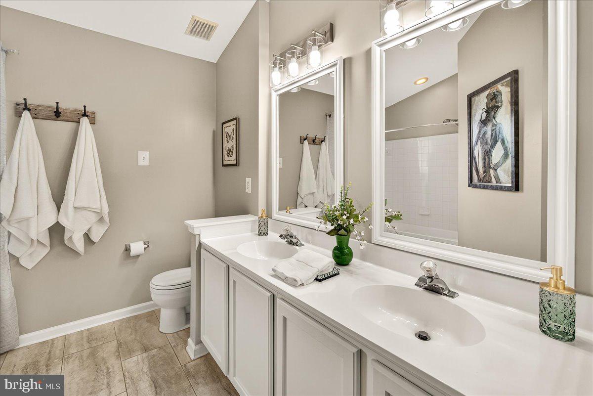 FIELDS OF NOTTINGHAM - Residential