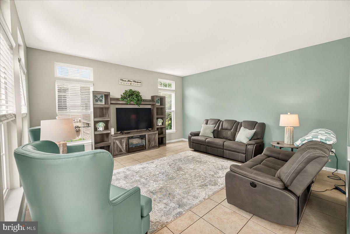 FIELDS OF NOTTINGHAM - Residential