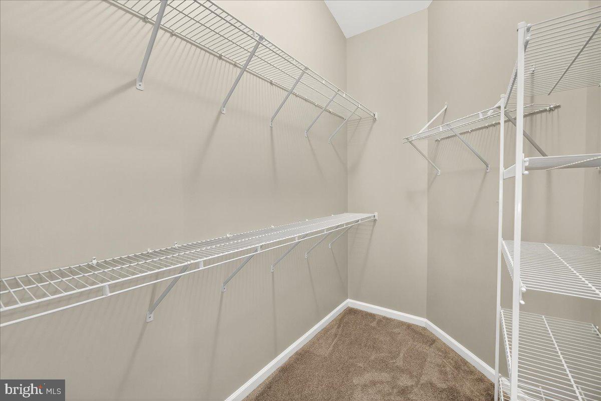 FIELDS OF NOTTINGHAM - Residential