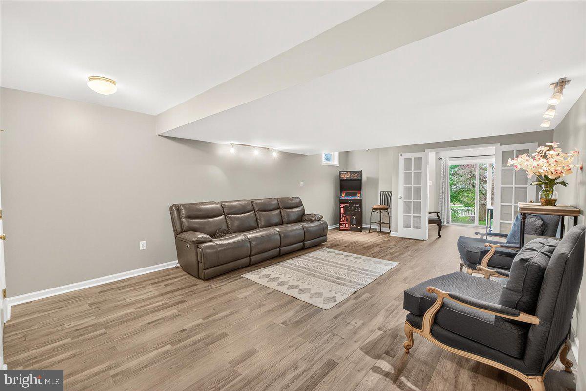 FIELDS OF NOTTINGHAM - Residential