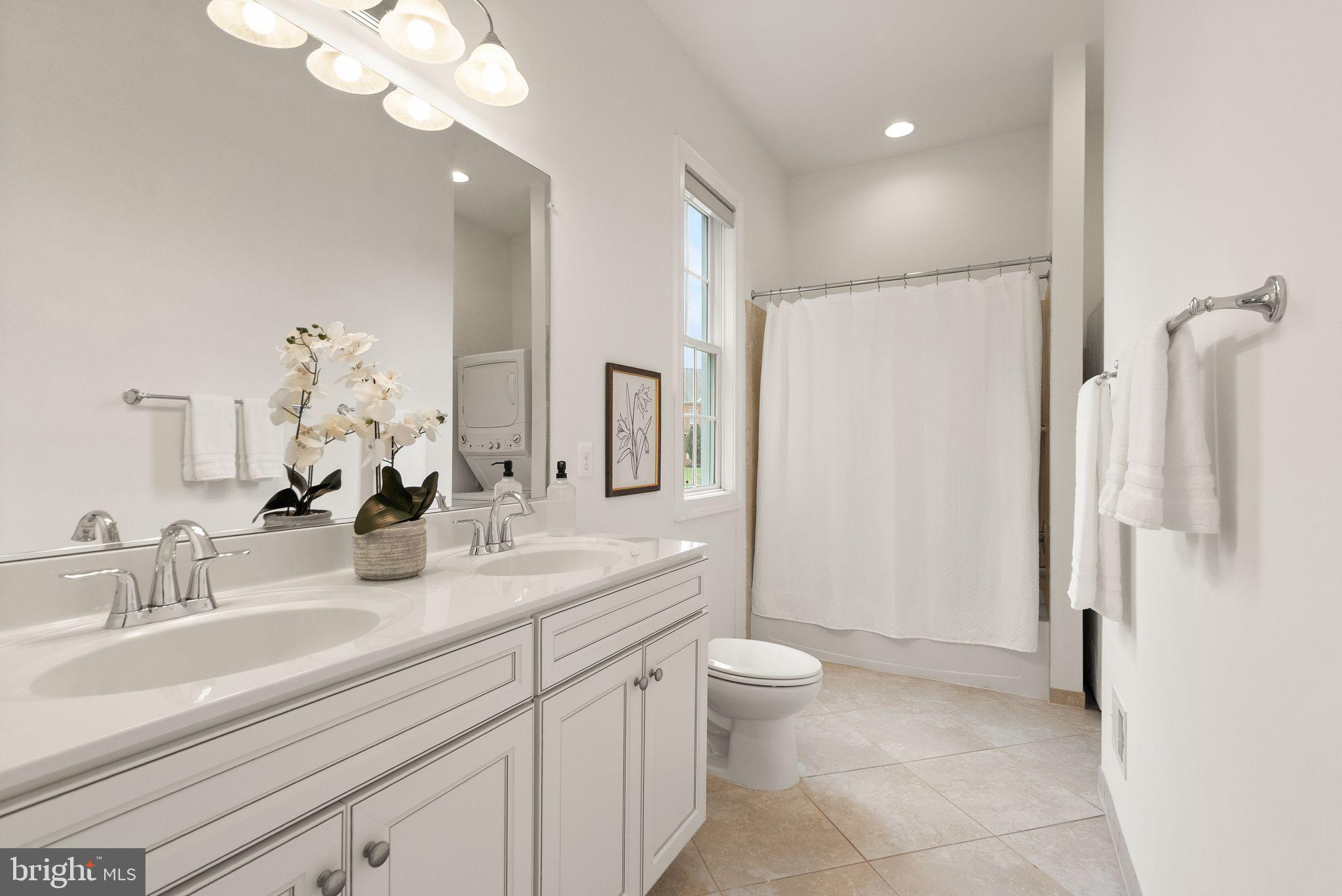 GREENS AT WILLOWSFORD - Residential