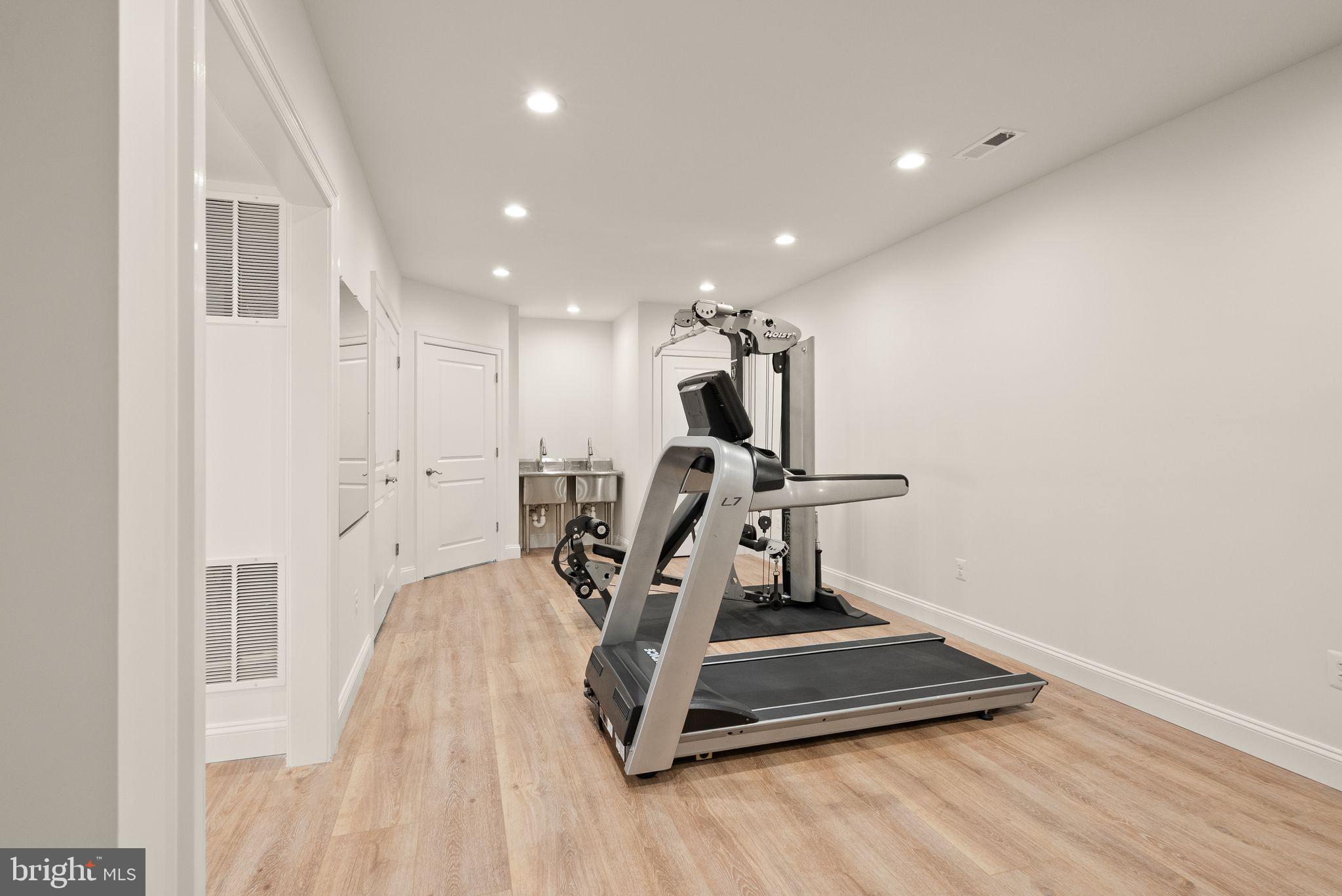 GREENS AT WILLOWSFORD - Residential