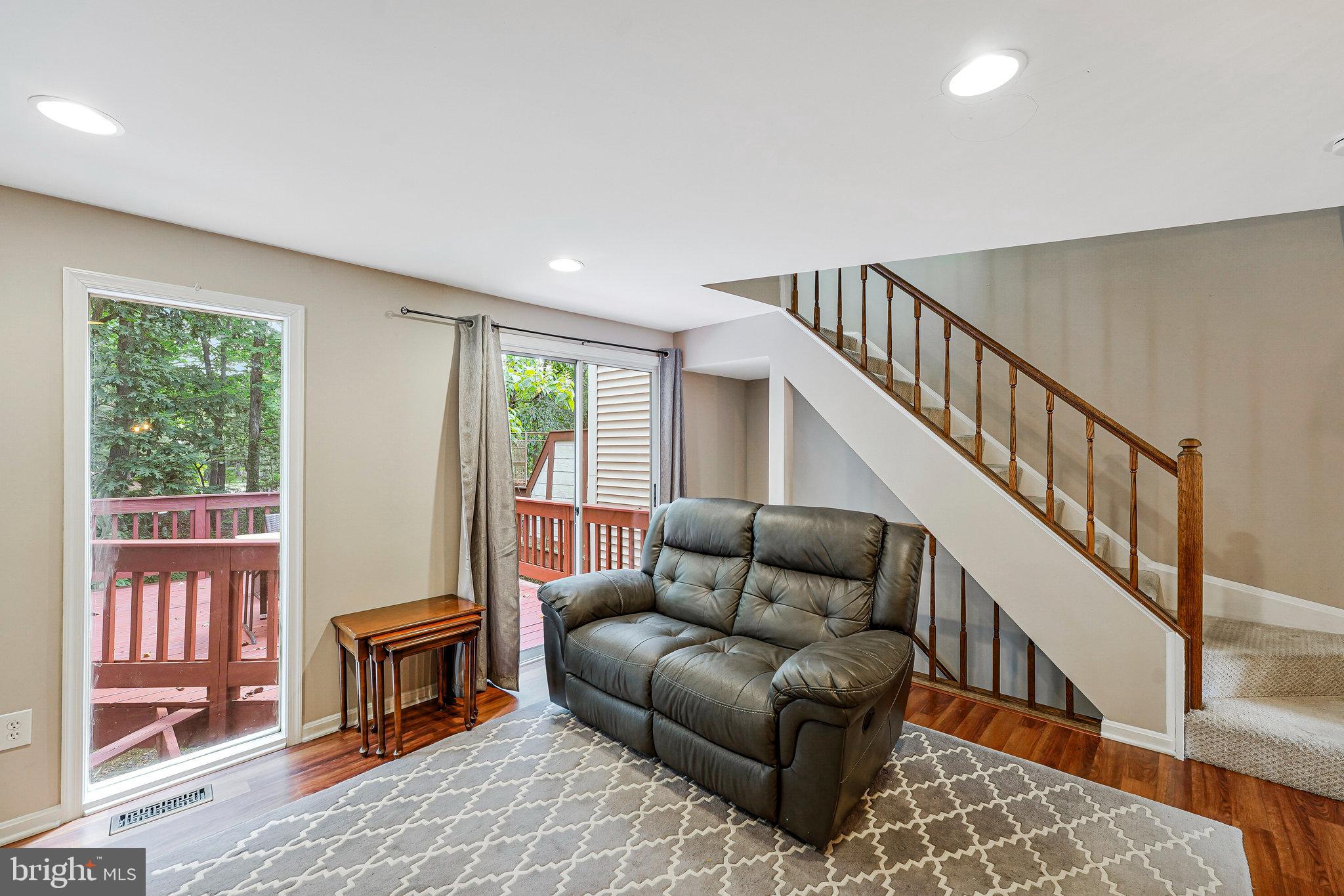 11269 SILENTWOOD LANE