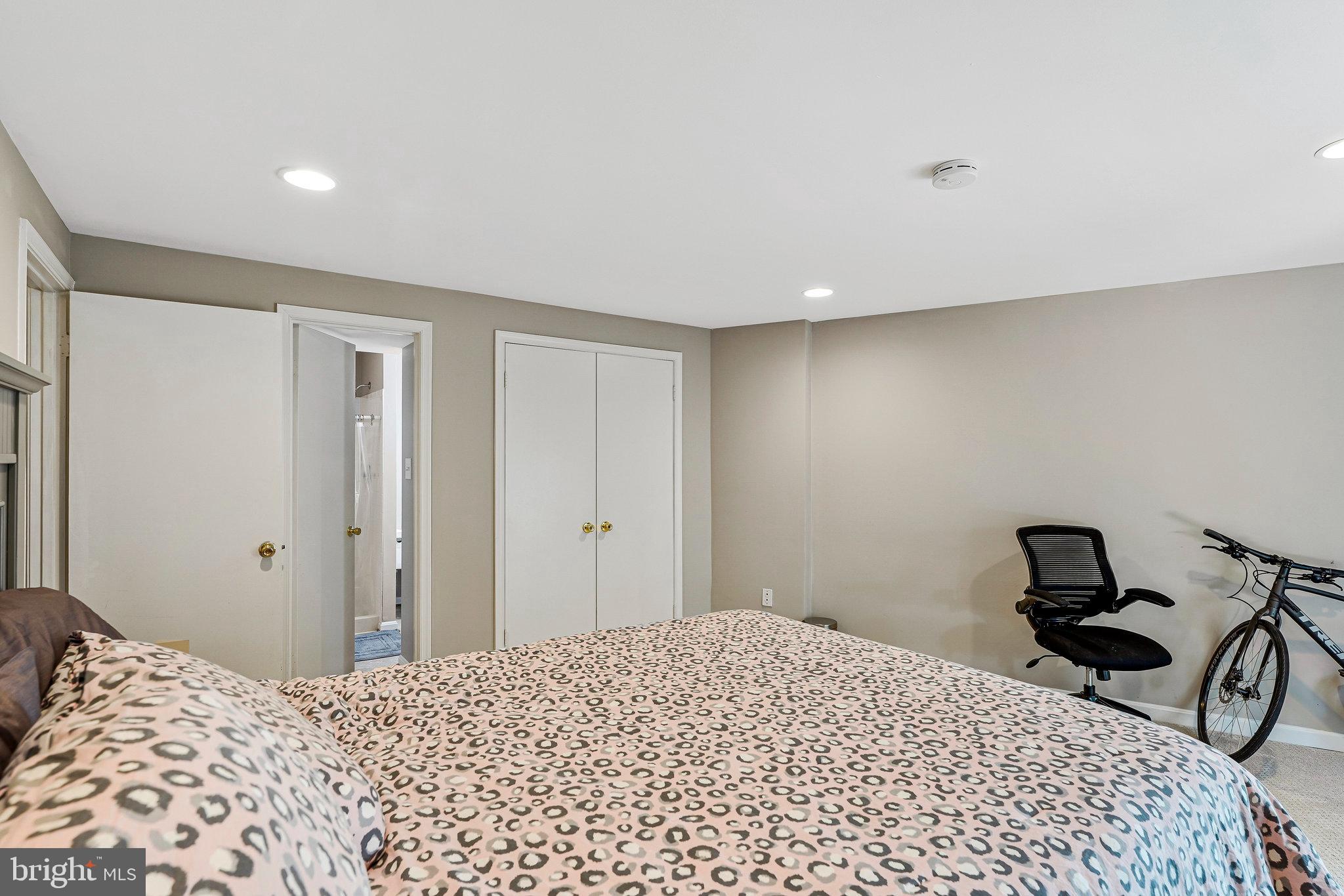 WHISPERWOOD - Residential