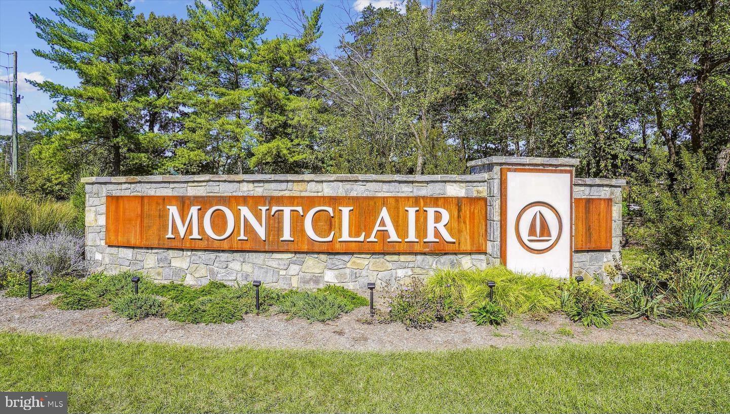 MONTCLAIR - Residential