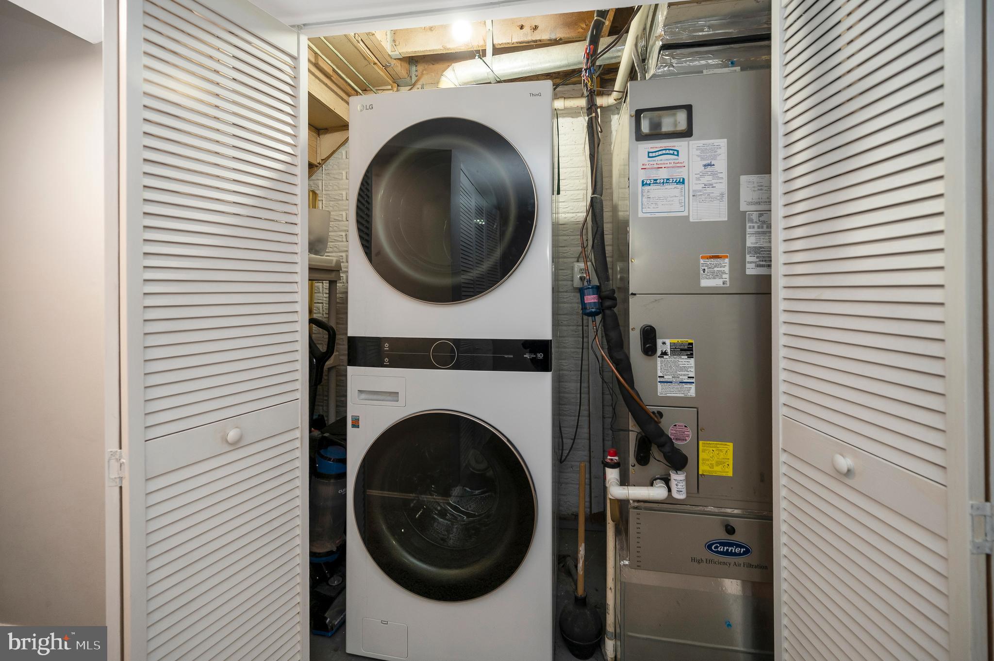 MONTCLAIR - Residential