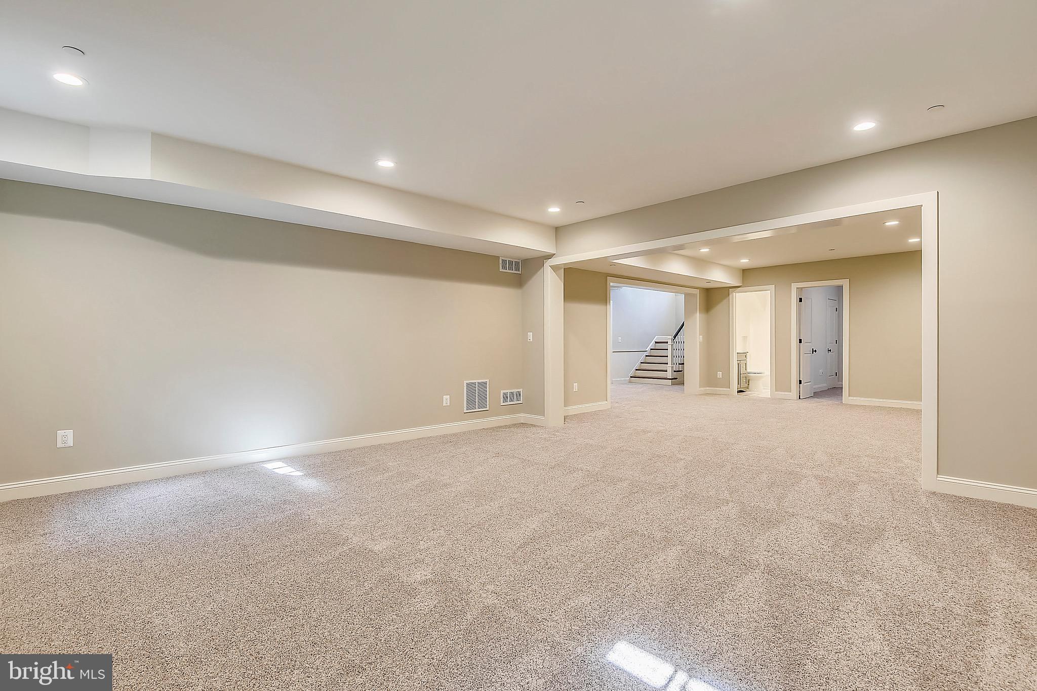 WOODHAVEN - Residential